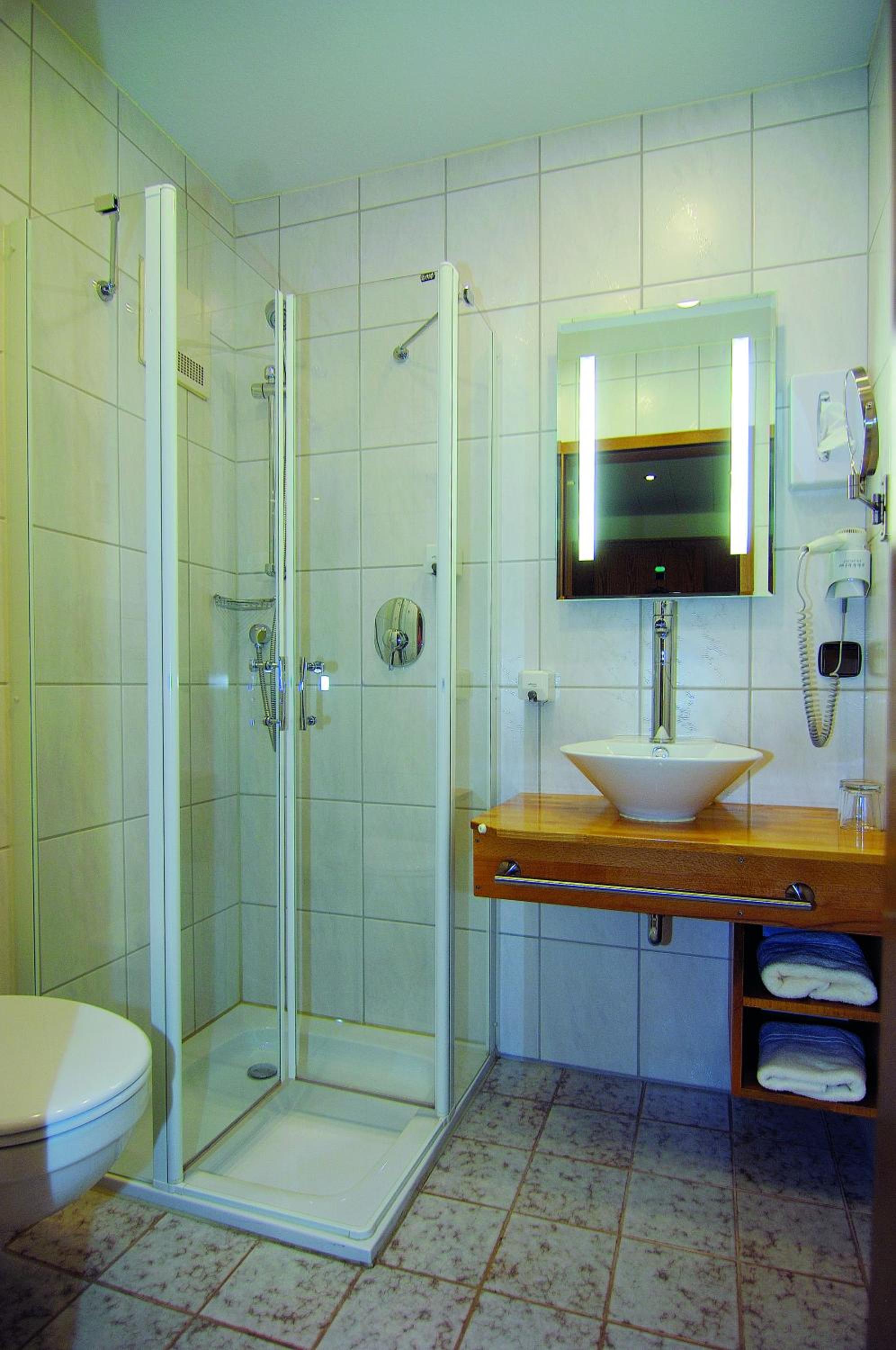 Double Room - Photo 9