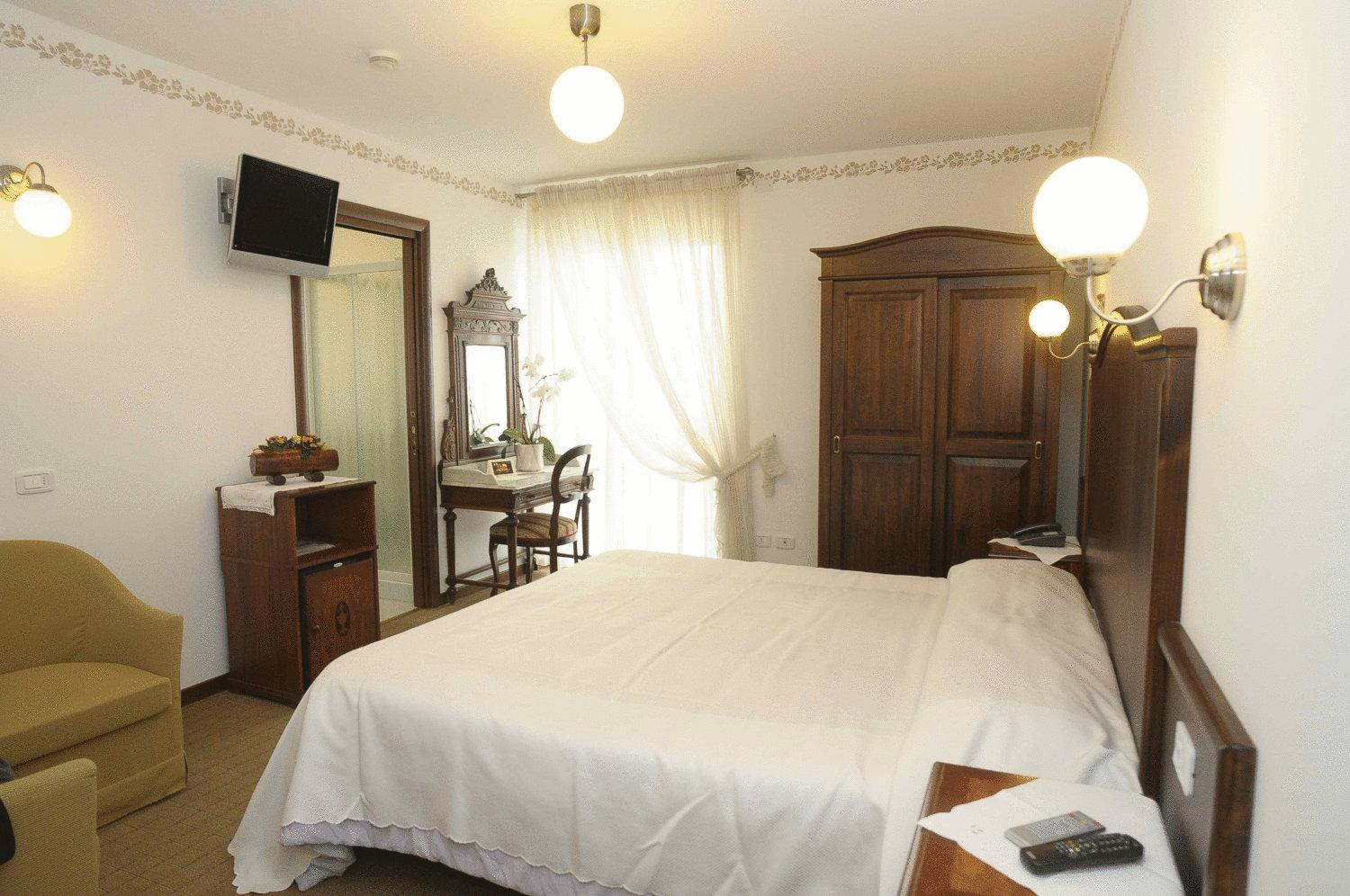 Double Room - Photo 1