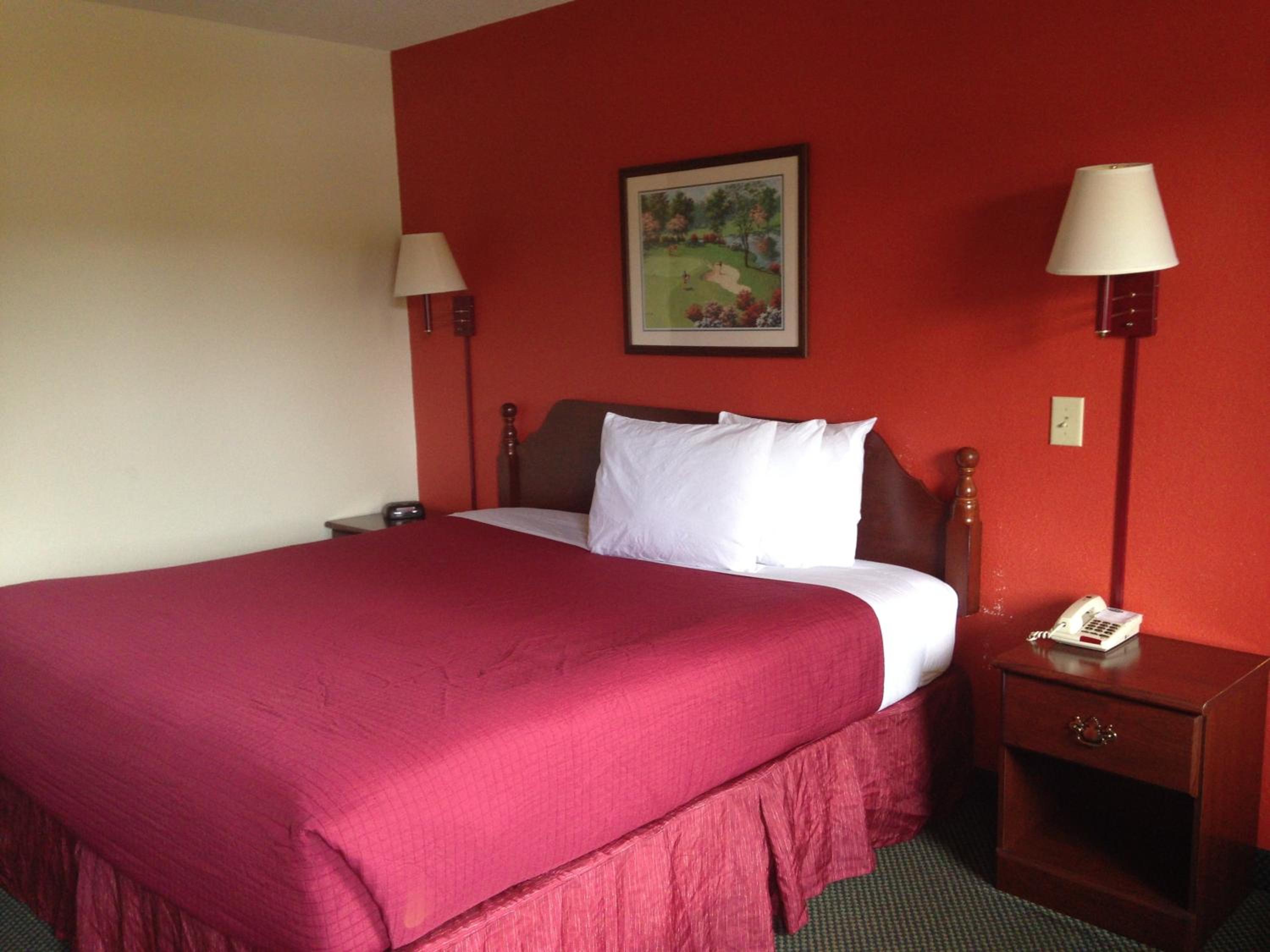 King Suite with Spa Bath - Non-Smoking - Photo 4