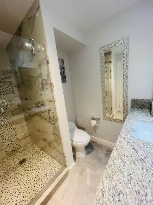 Two-Bedroom Villa - Photo 16