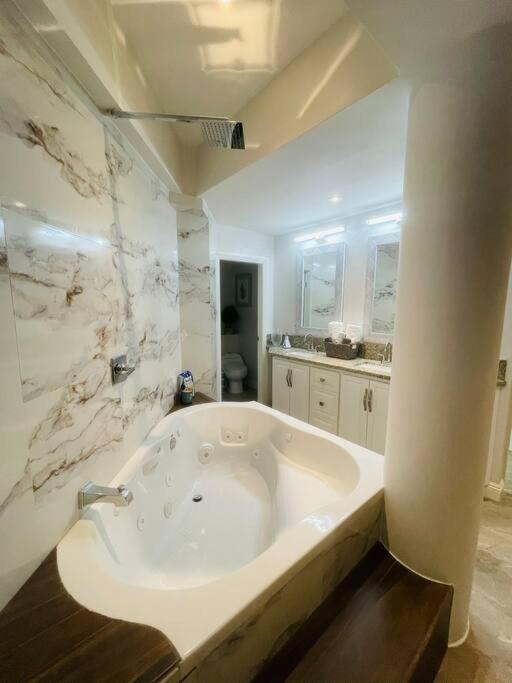 Two-Bedroom Villa - Photo 14