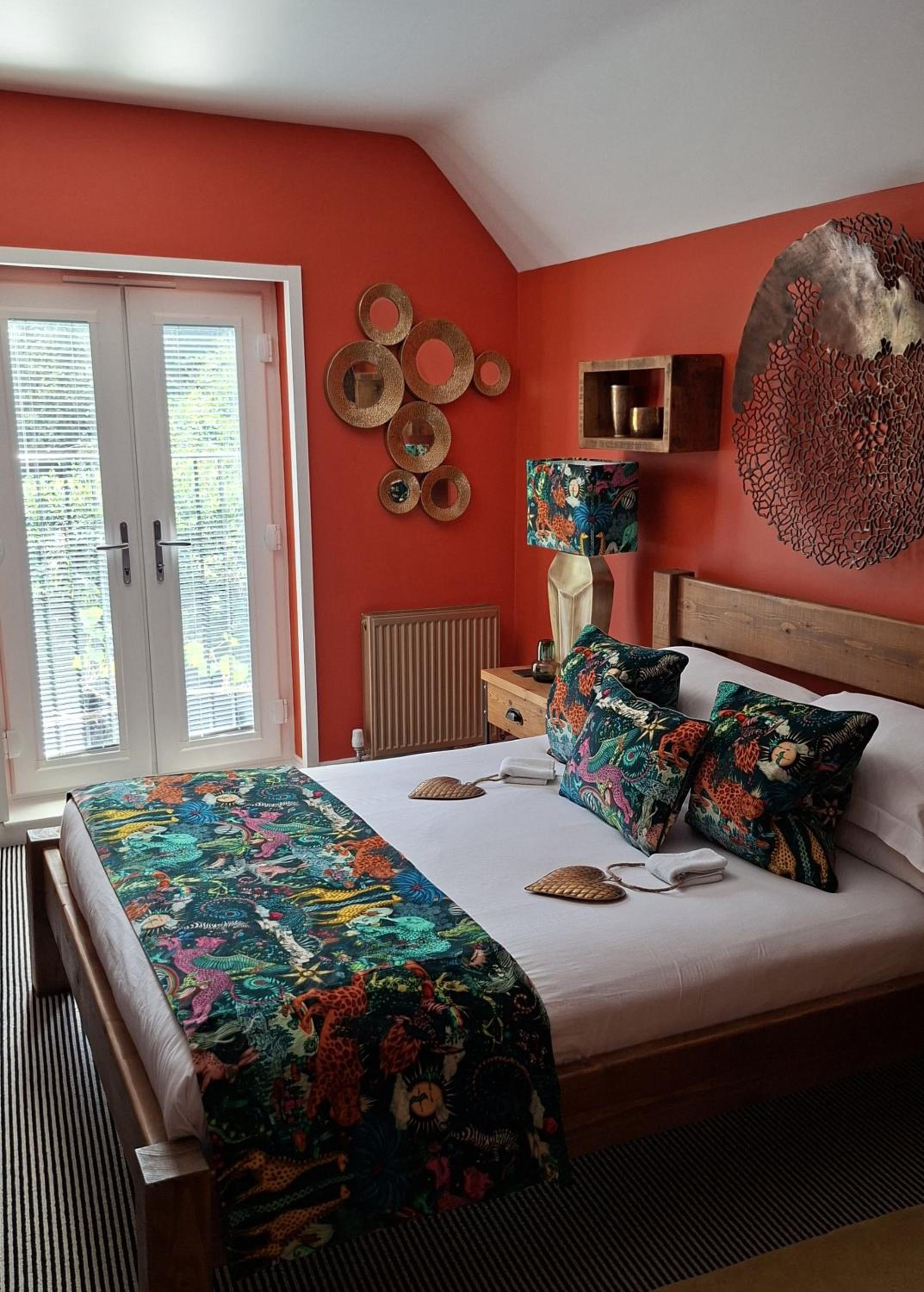 Deluxe Double Room with Shower