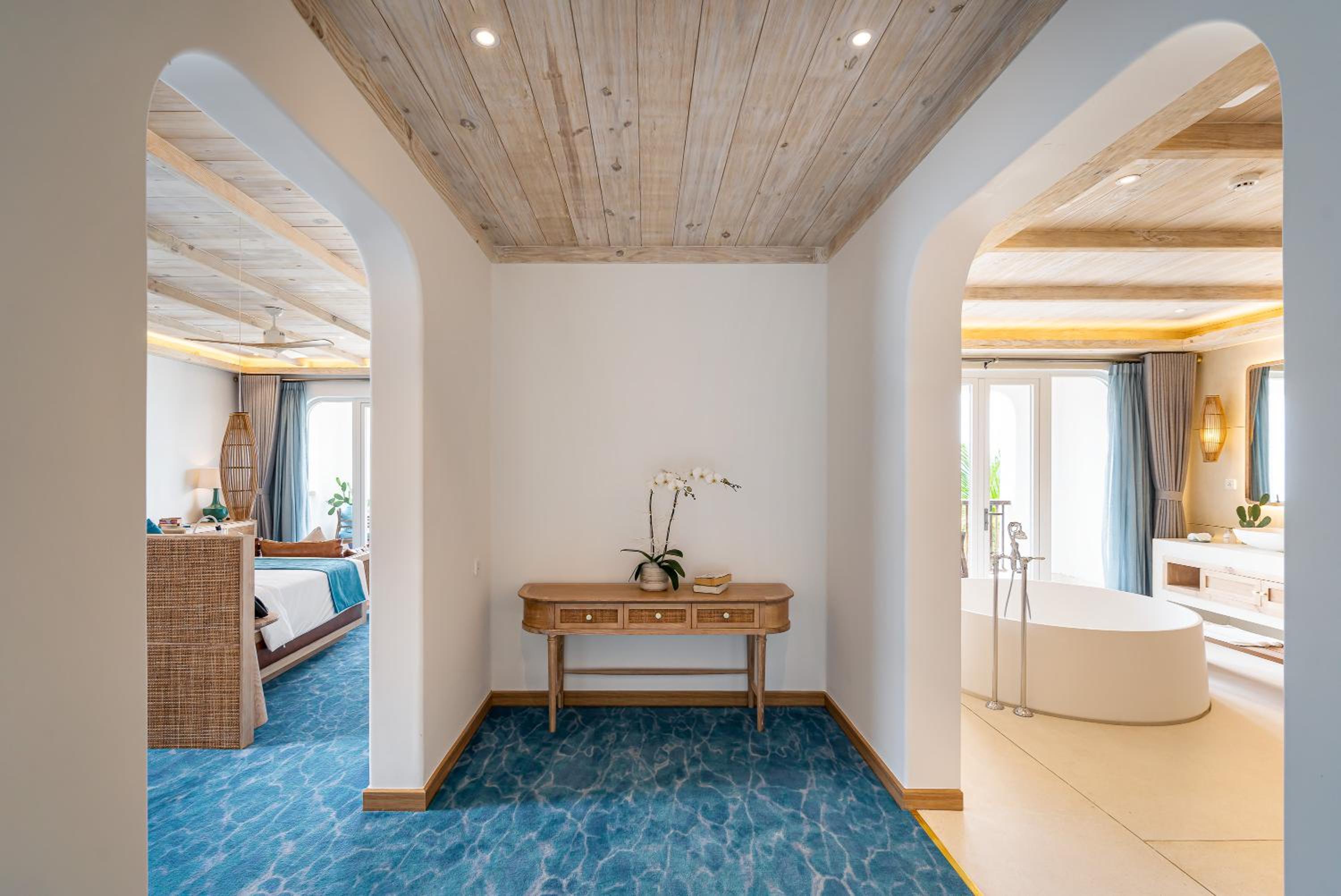 Stelia Two-Bedroom Residence with Pool & Ocean View - Photo 11