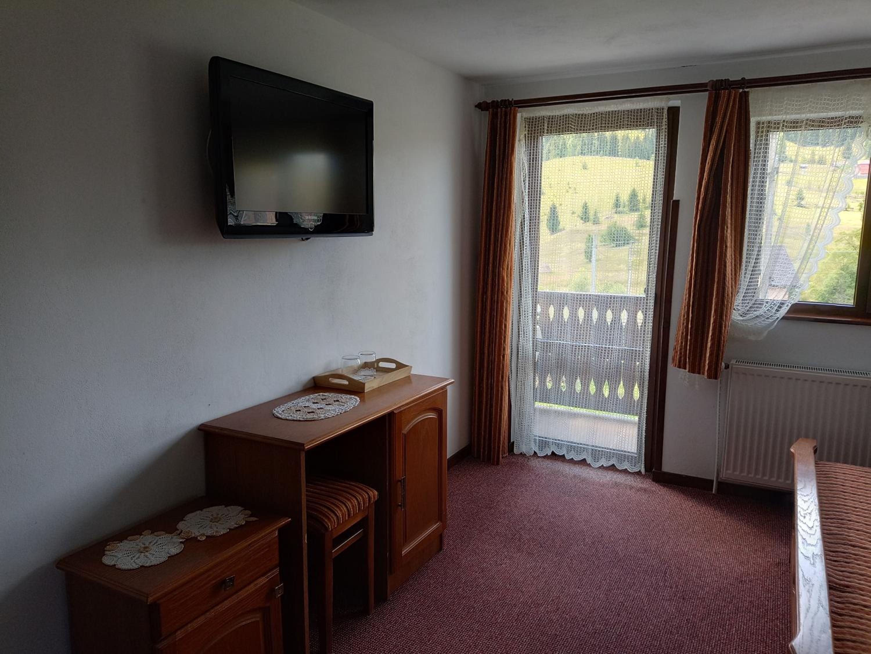 Double Room with Private Bathroom photo 1
