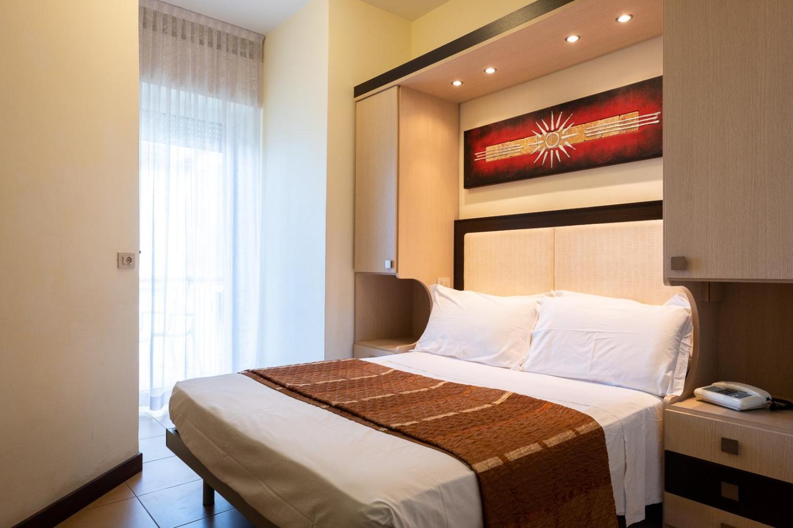 Economy Double Room photo 2