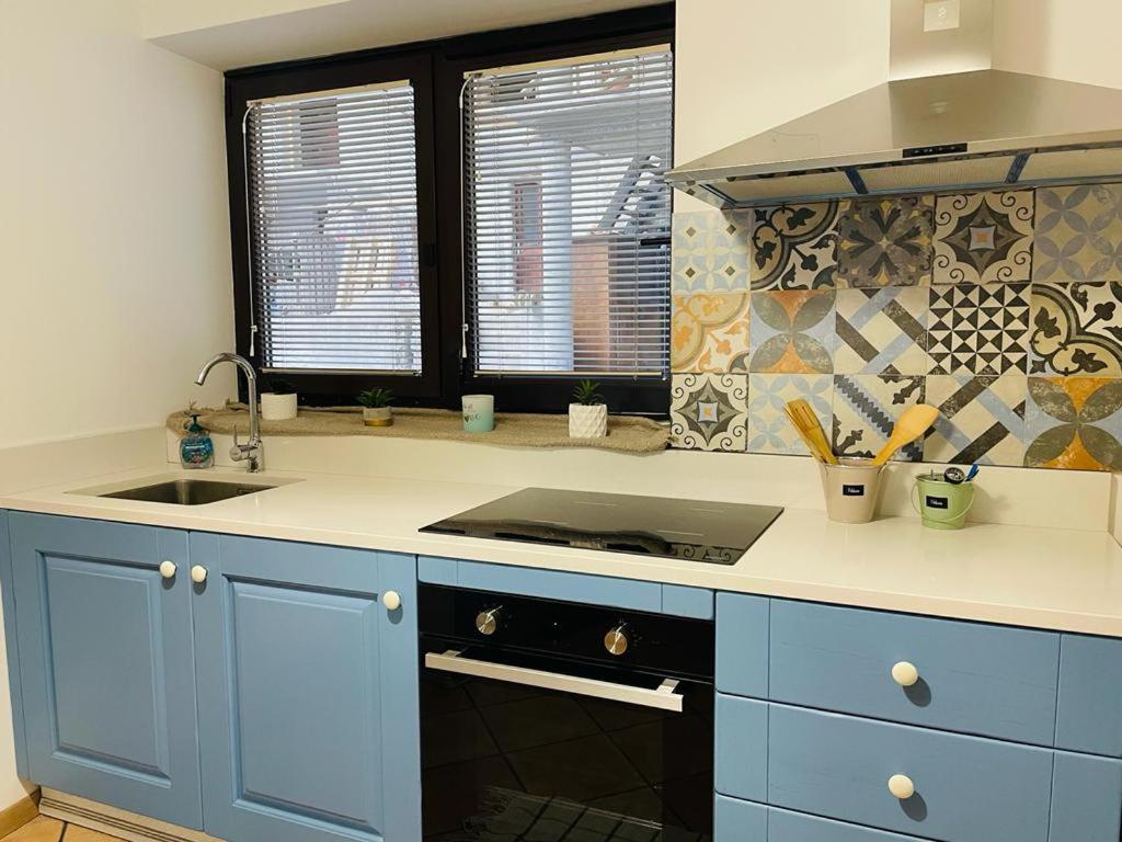 One-Bedroom Apartment - Photo 6