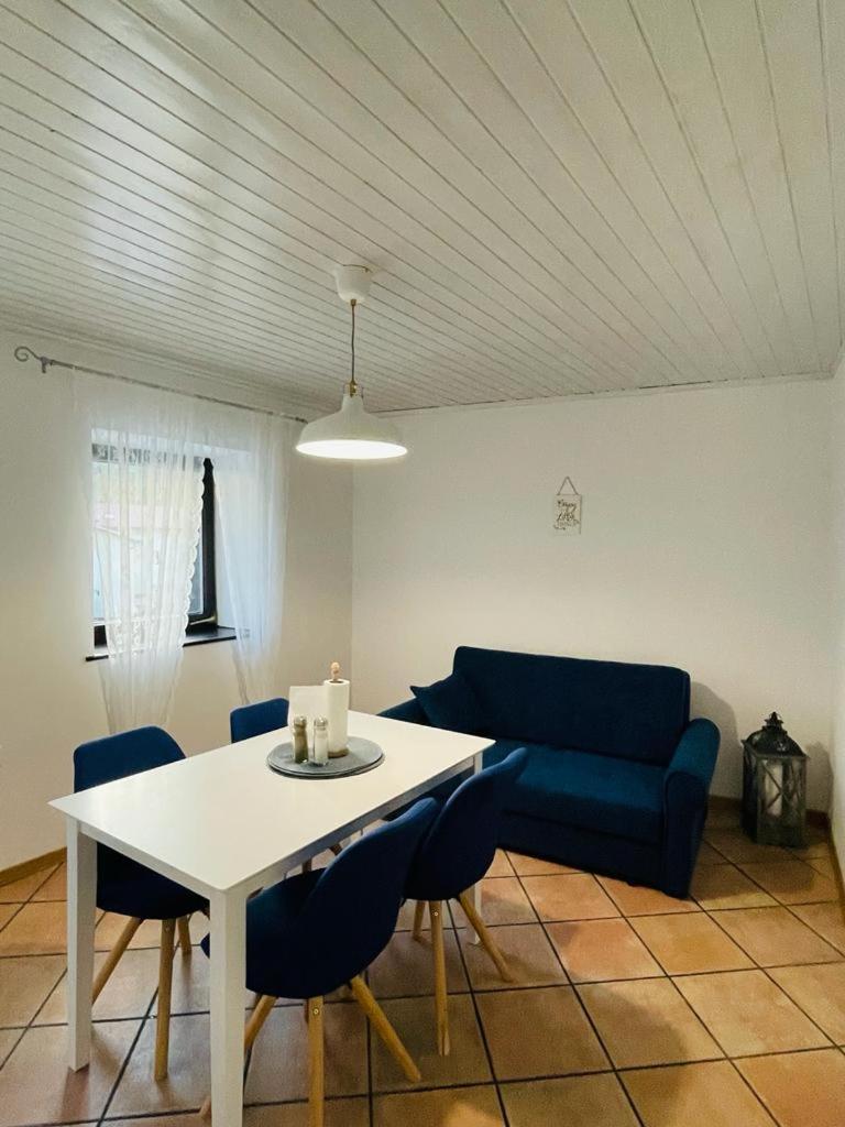 One-Bedroom Apartment - Photo 5
