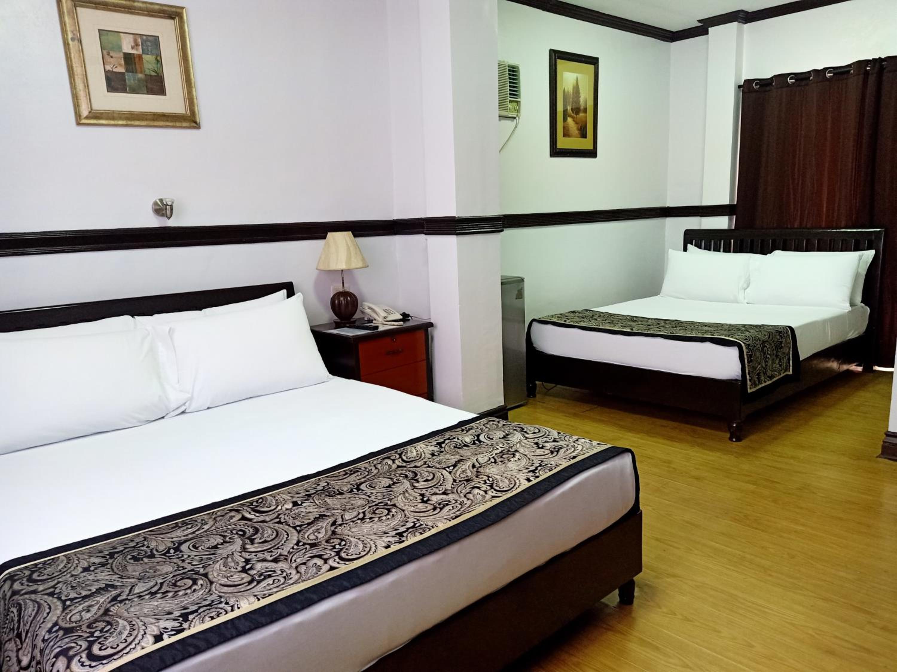 Deluxe Triple Room - Photo 5