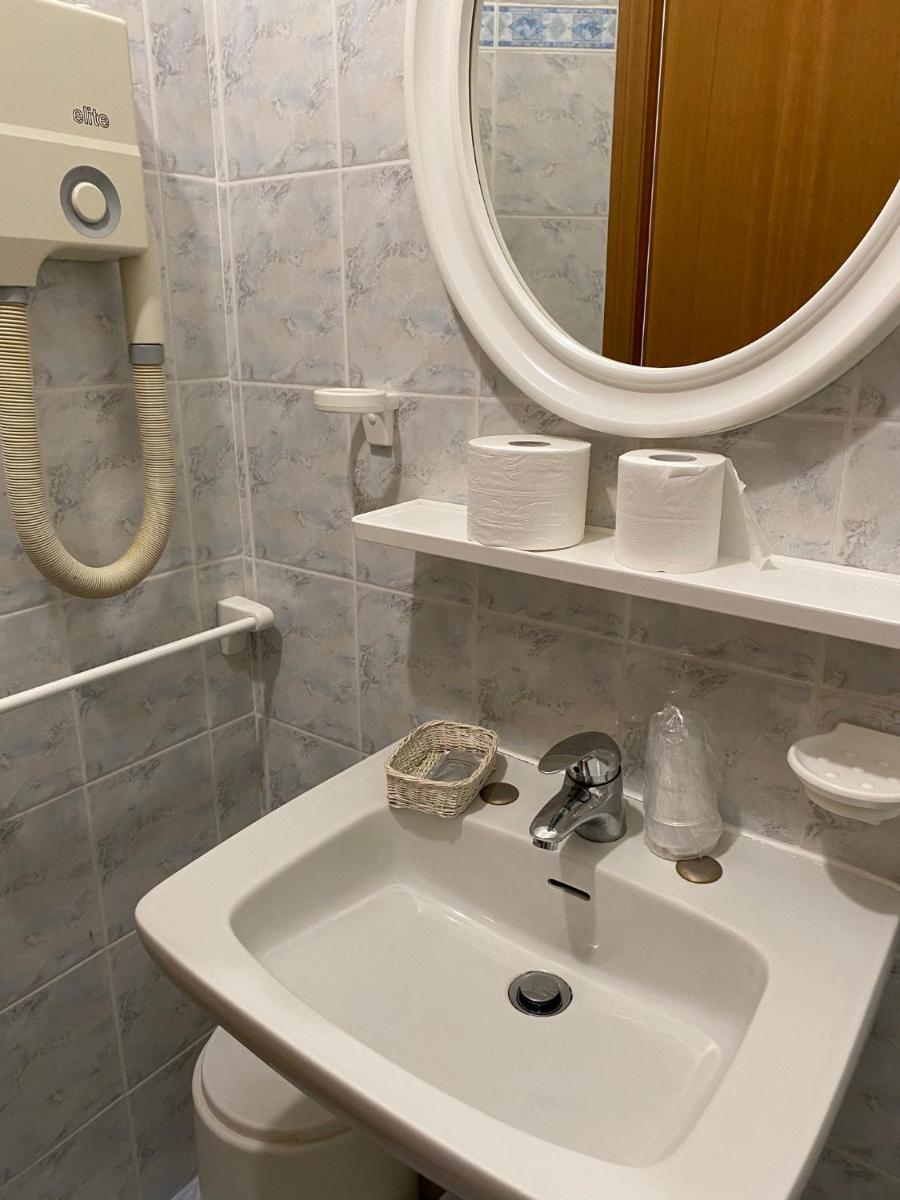 Standard Single Room with Sea View photo 3
