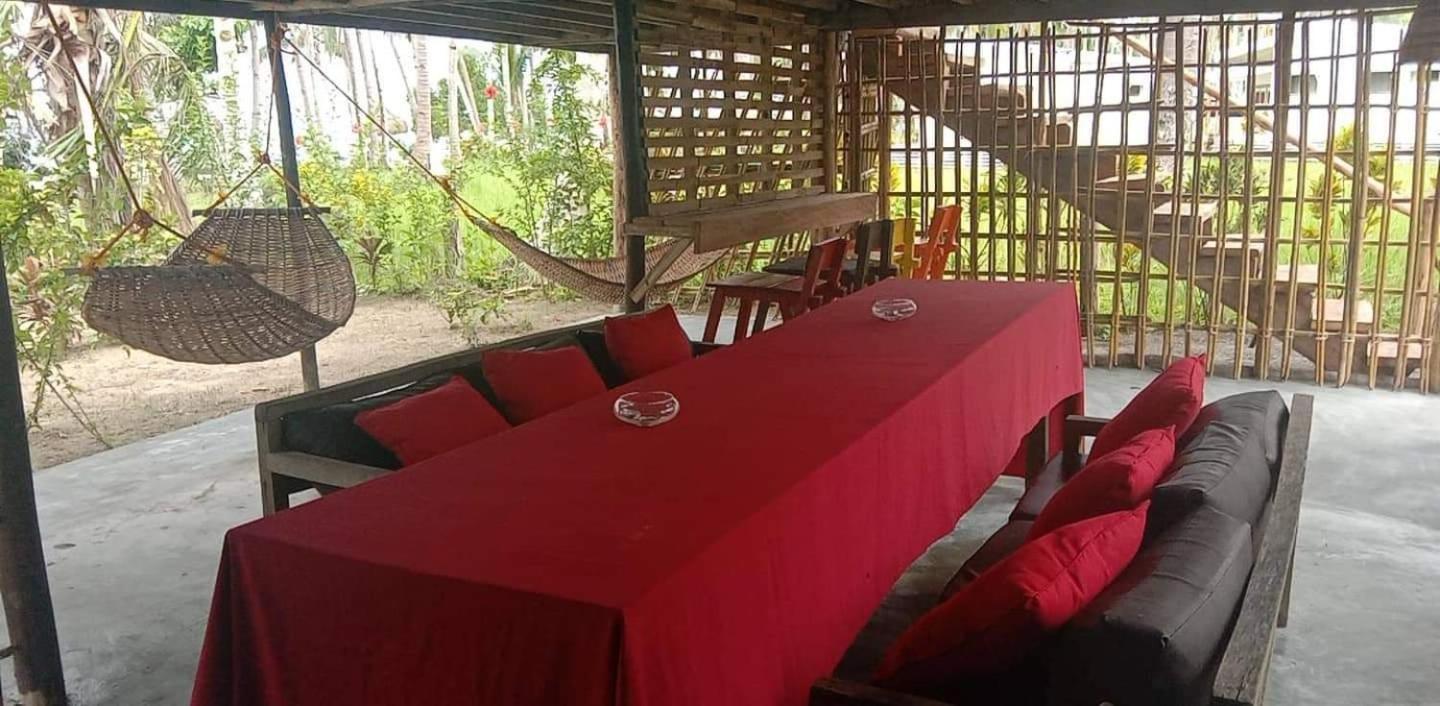 Deluxe Triple Room with Sea View - Photo 8
