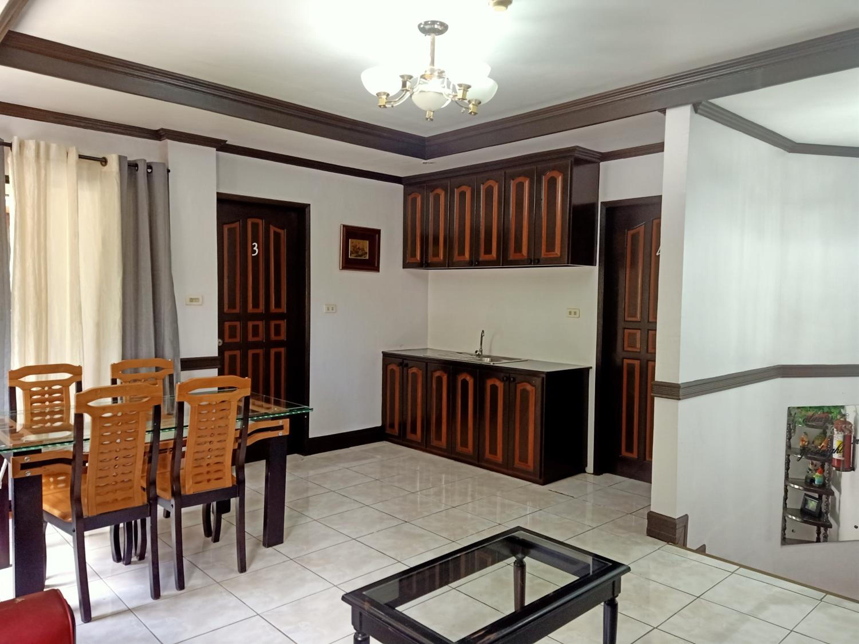 Standard Double Room - Photo 8