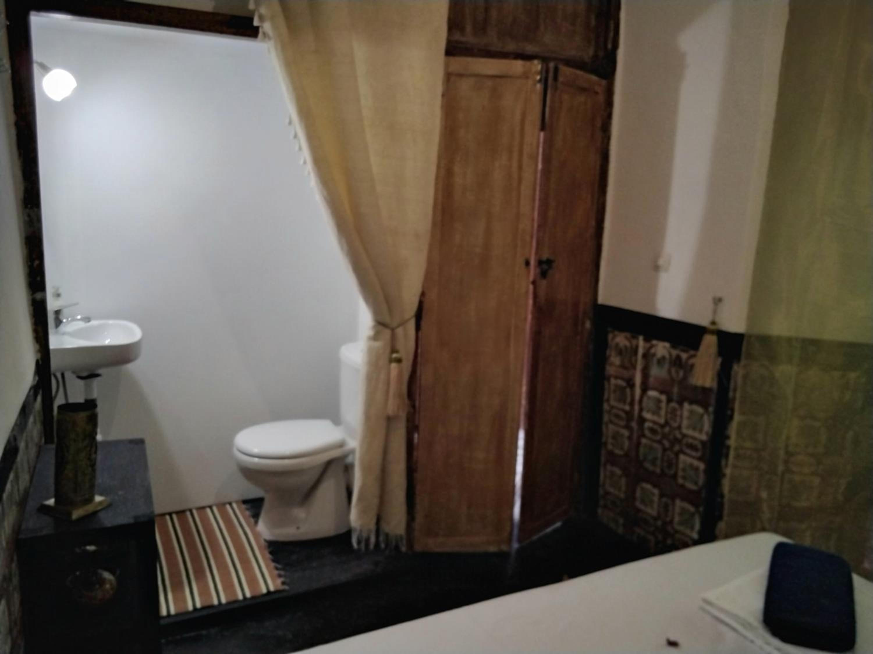 Double Room with Garden View - Photo 9