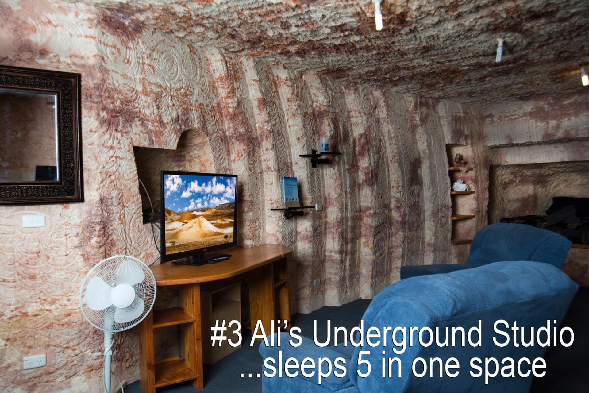 Studio Apartment - Underground  photo 1