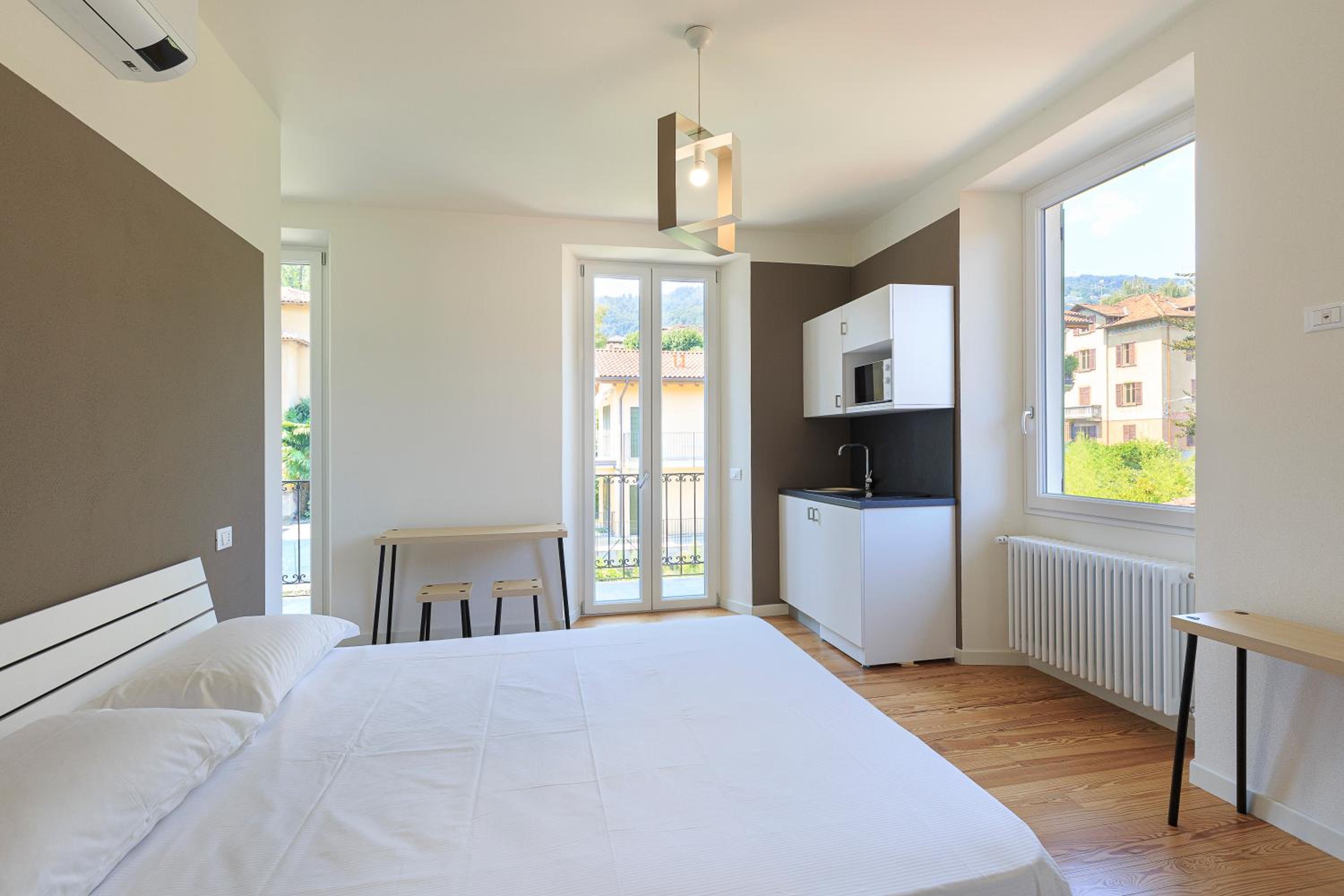 Studio with Balcony