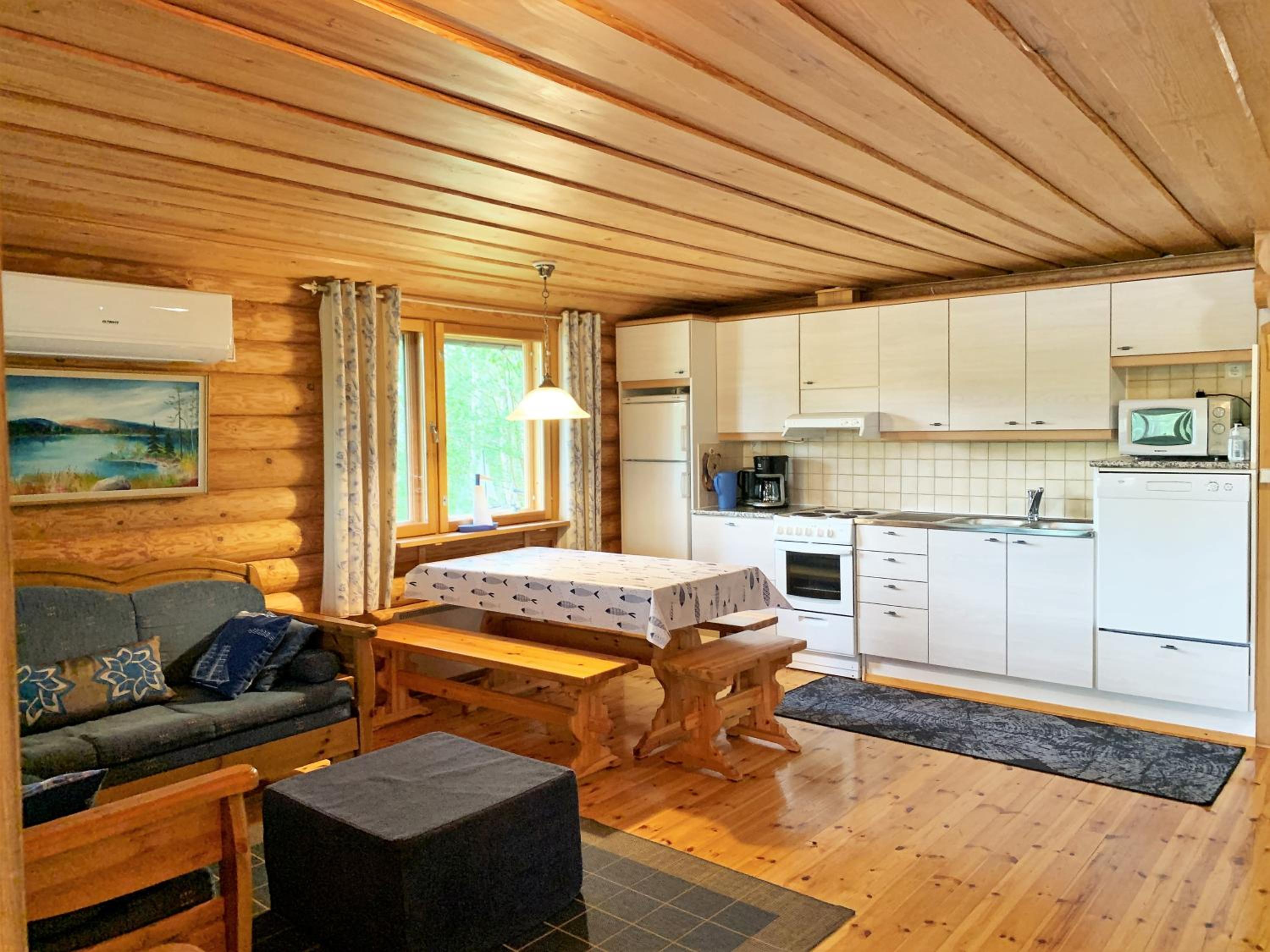Two-Bedroom House photo 2