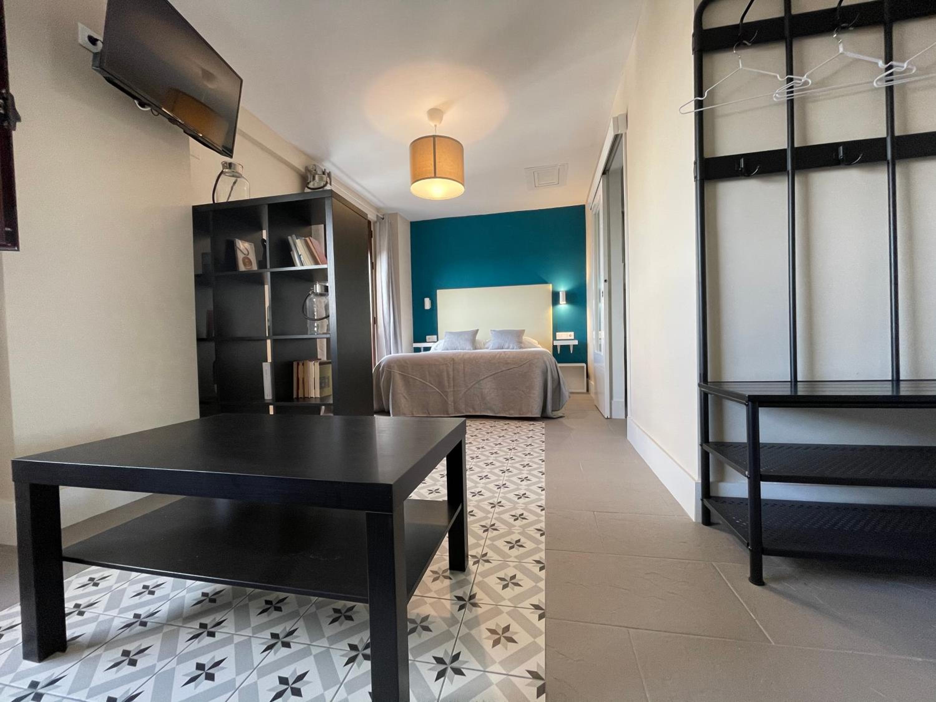 Double or Twin Room with City View photo 3