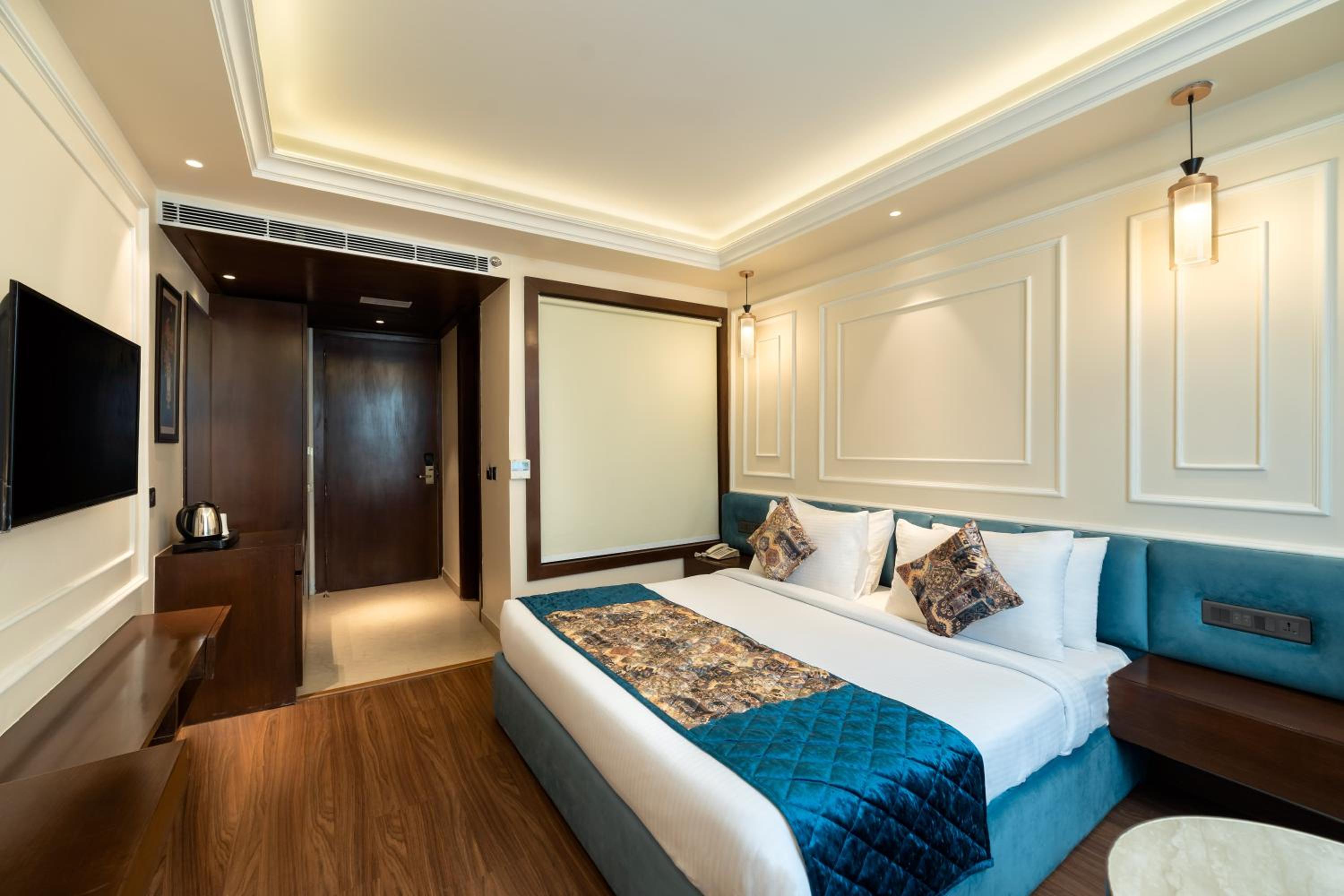 Superior King Room photo 1