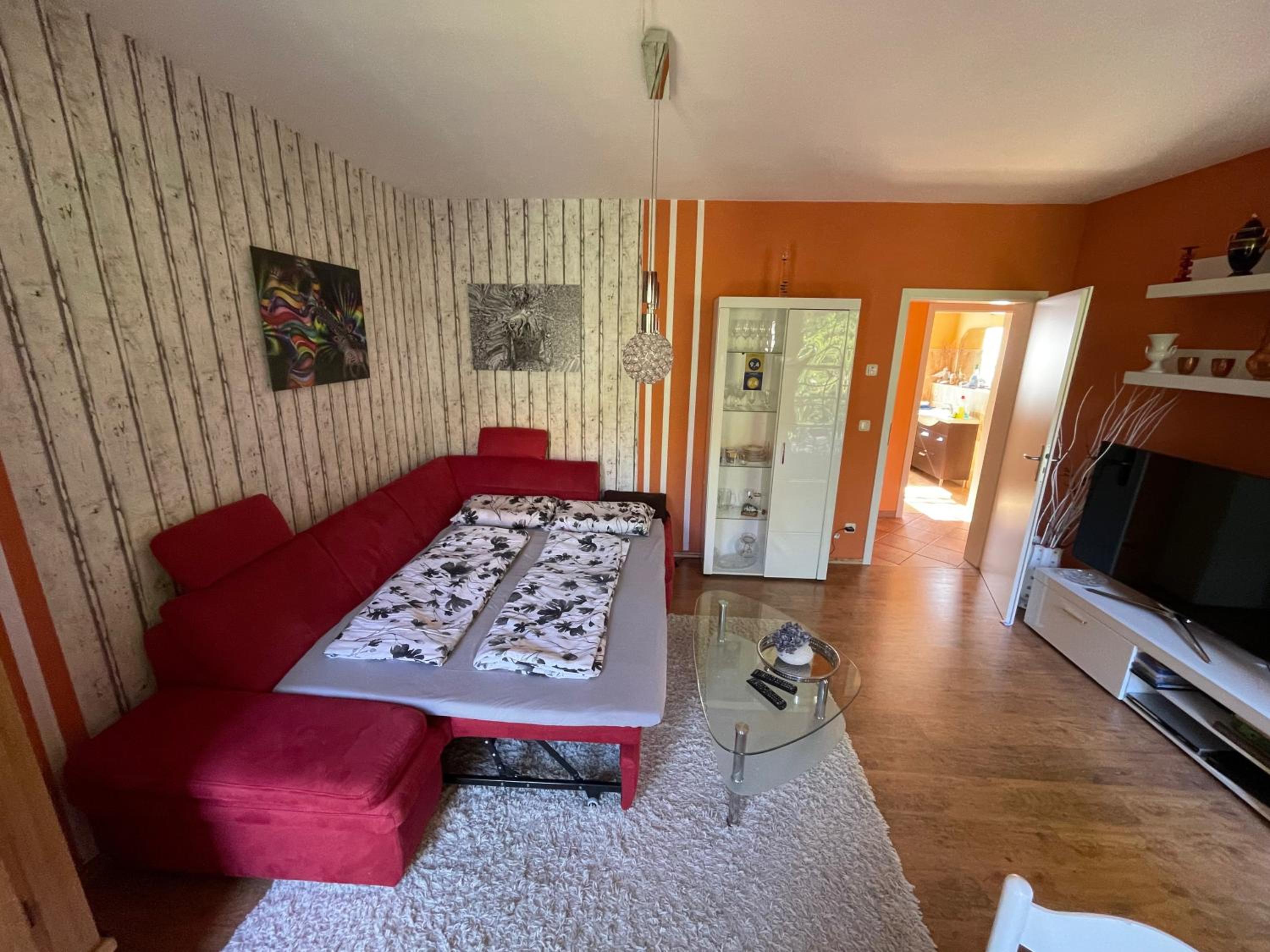 Three-Bedroom Apartment - Photo 10