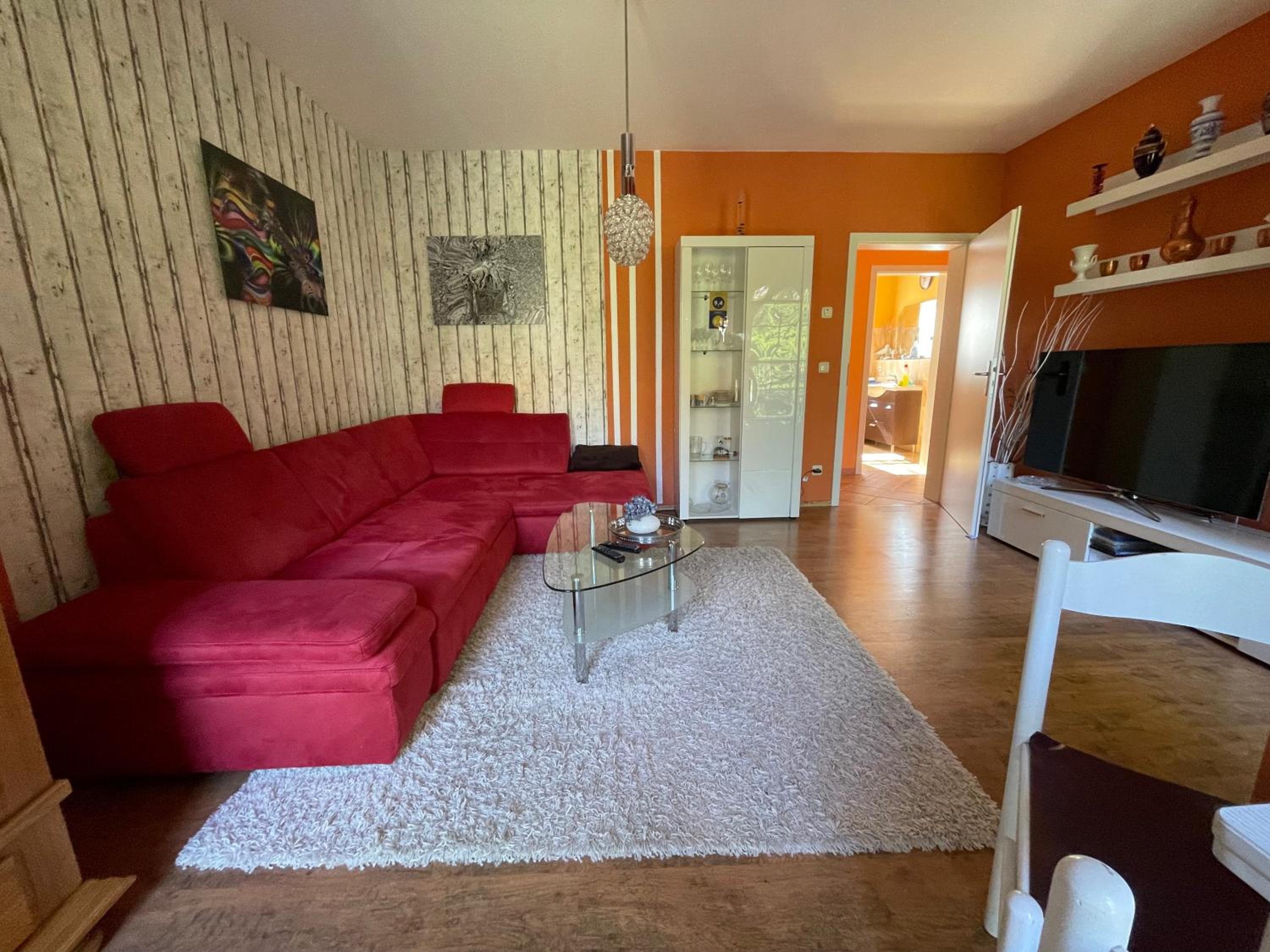 Three-Bedroom Apartment - Photo 25