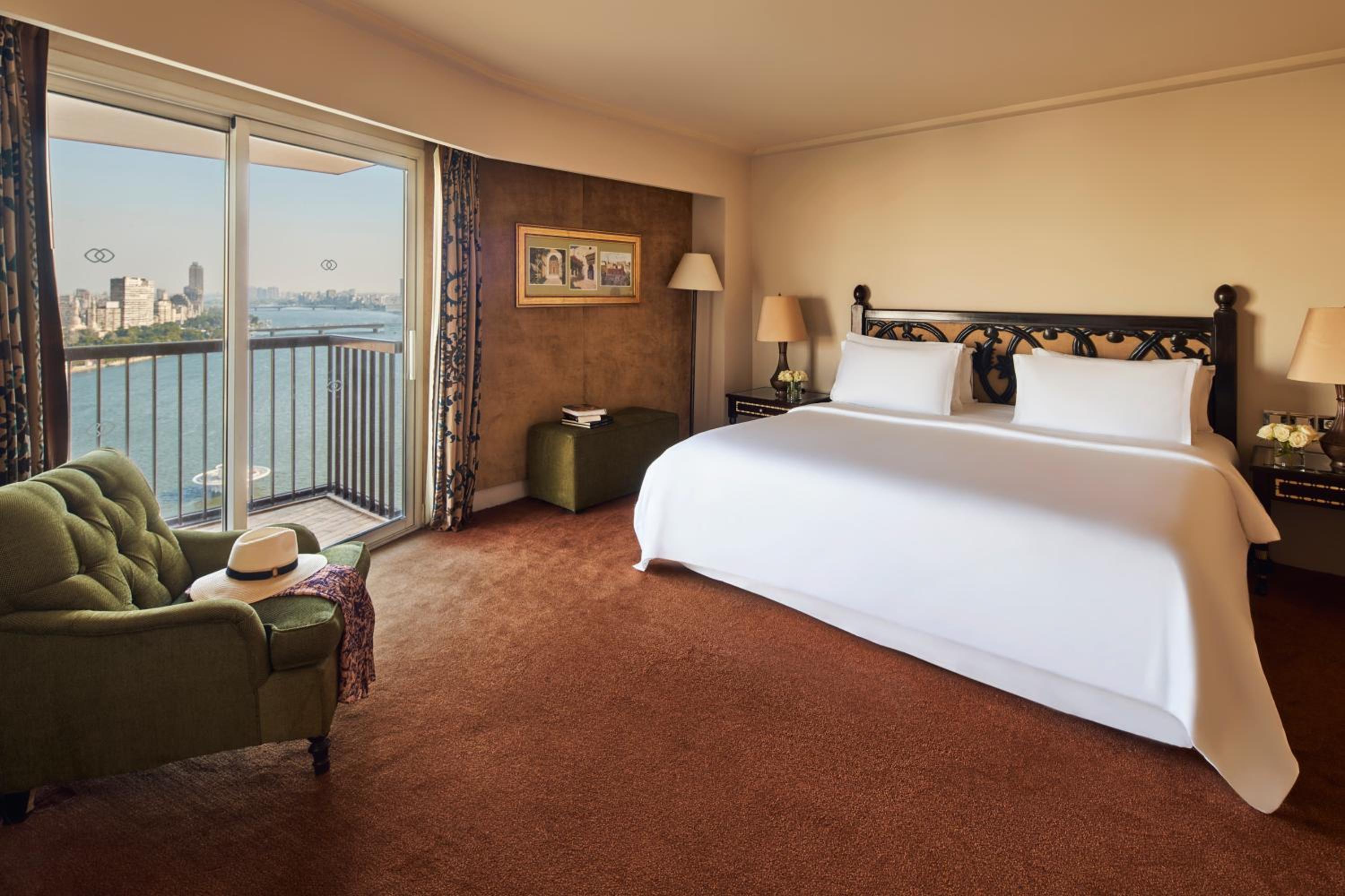 Opera Suite with Panoramic Nile View King Bed