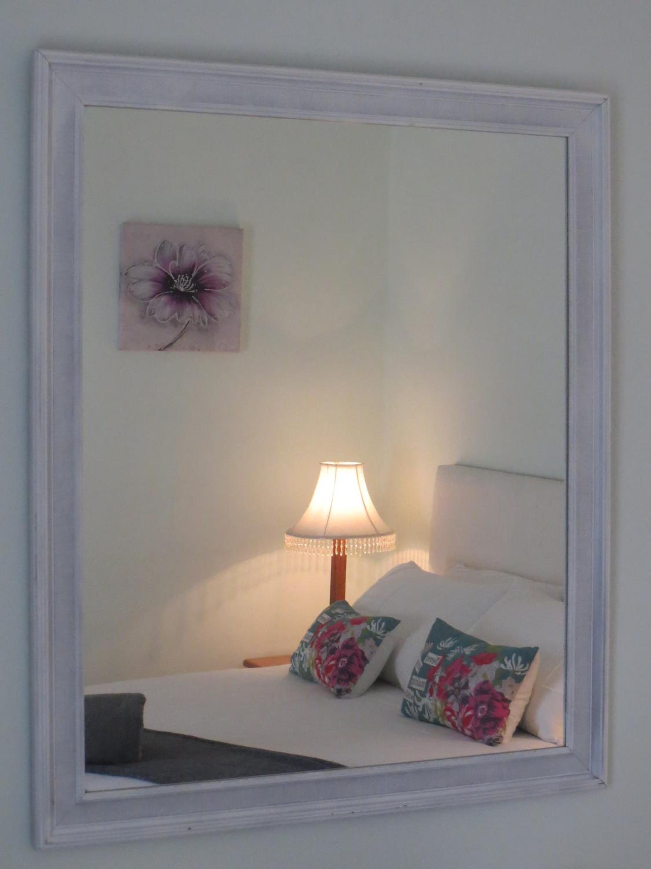Queen Room with Garden View - Photo 7