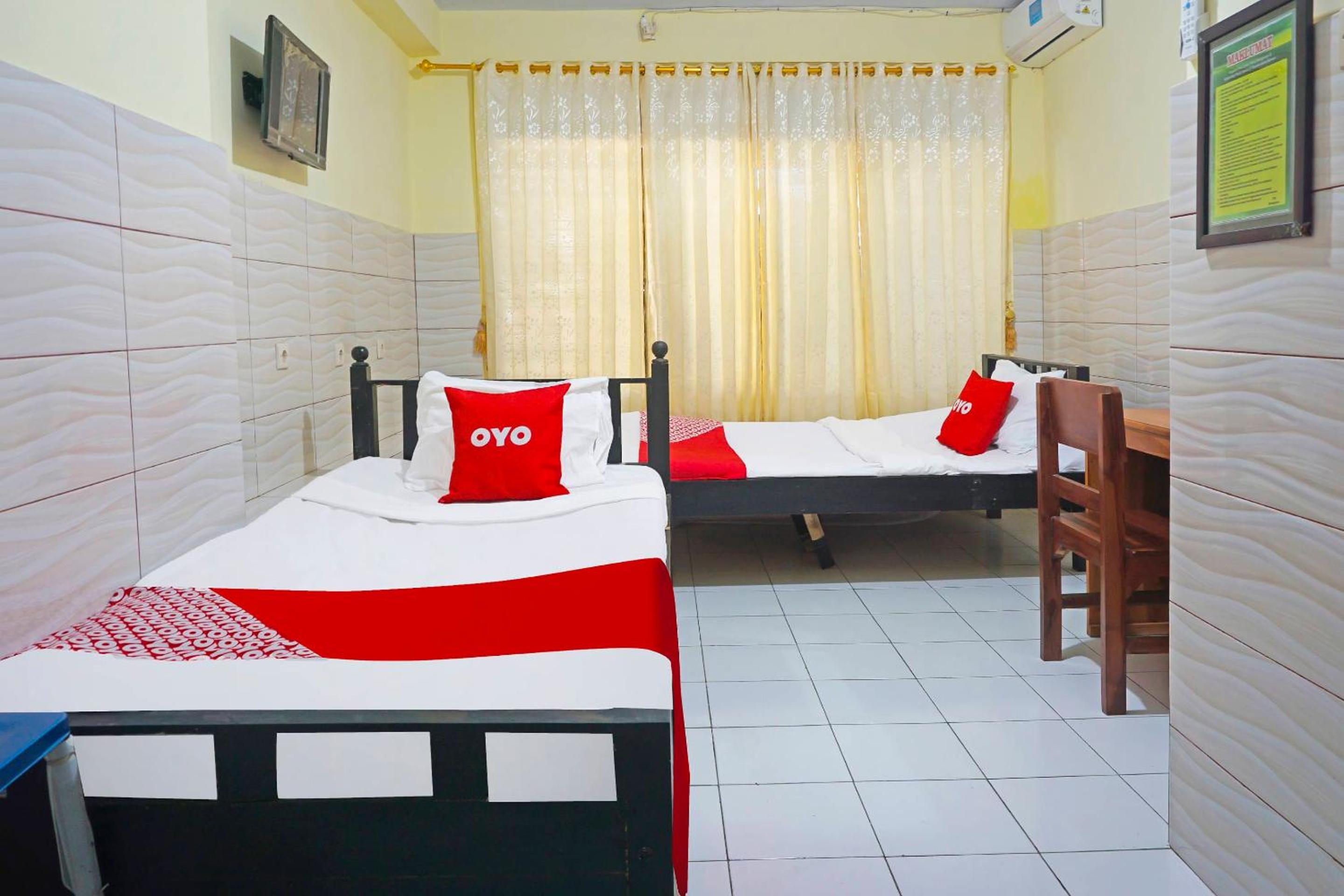 Deluxe Twin Room photo 3
