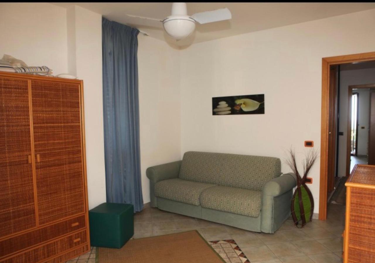 Three-Bedroom Villa photo 1