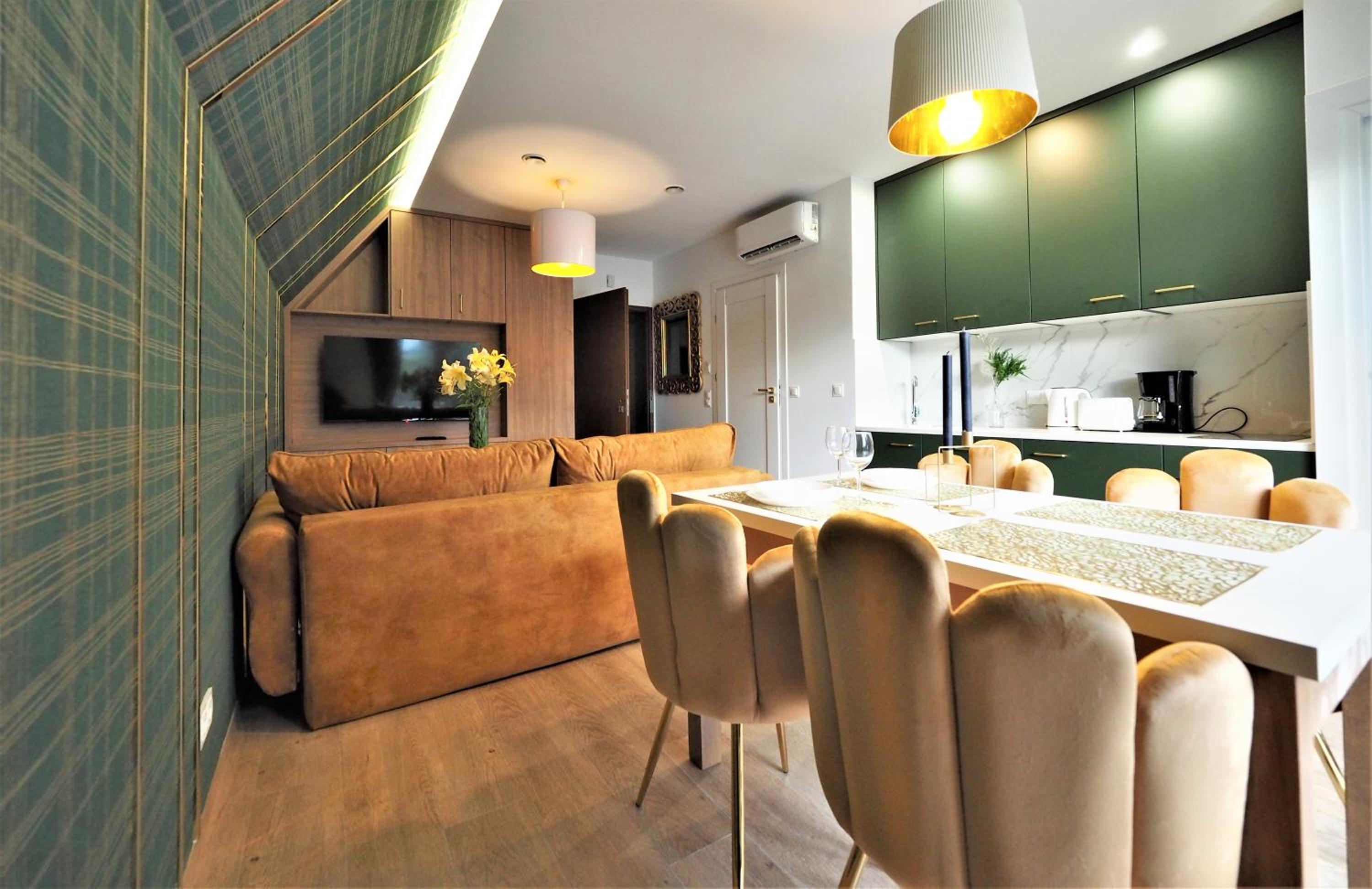 One-Bedroom Apartment