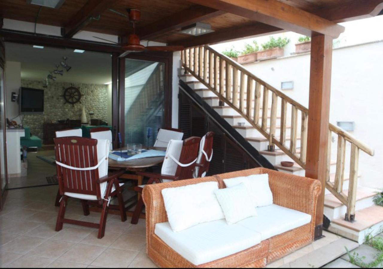 Three-Bedroom Villa photo 3