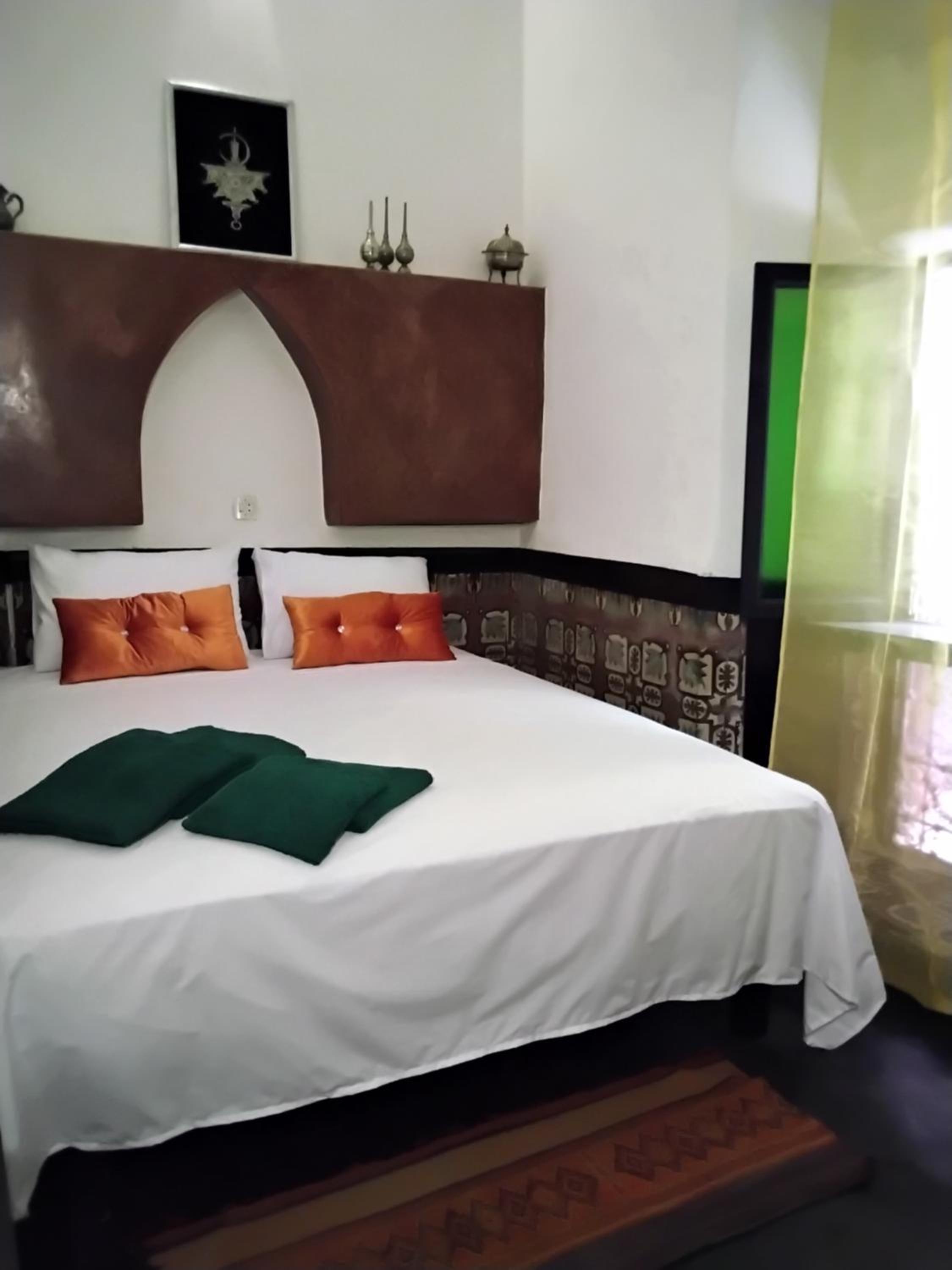 Double Room - Photo 5
