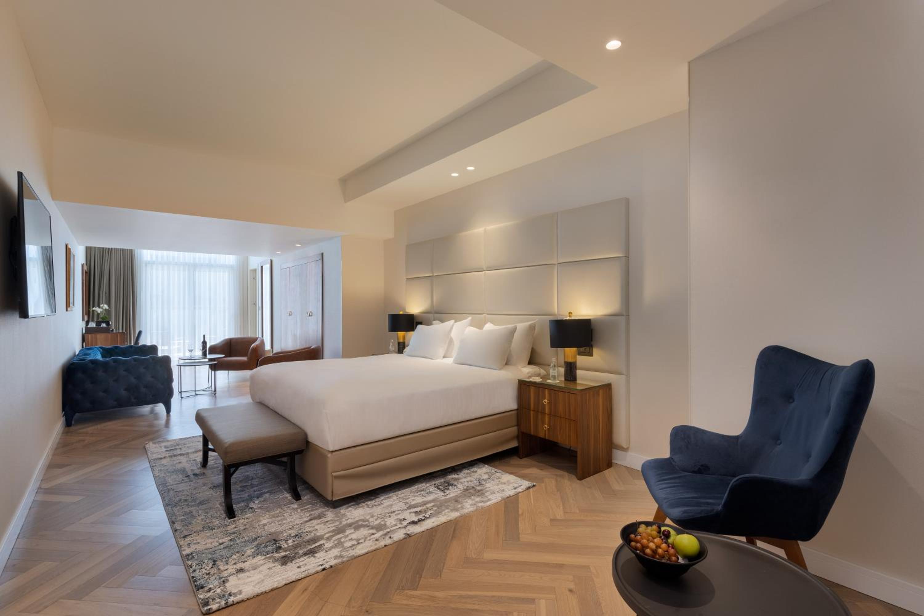 Junior Suite - Photo 1