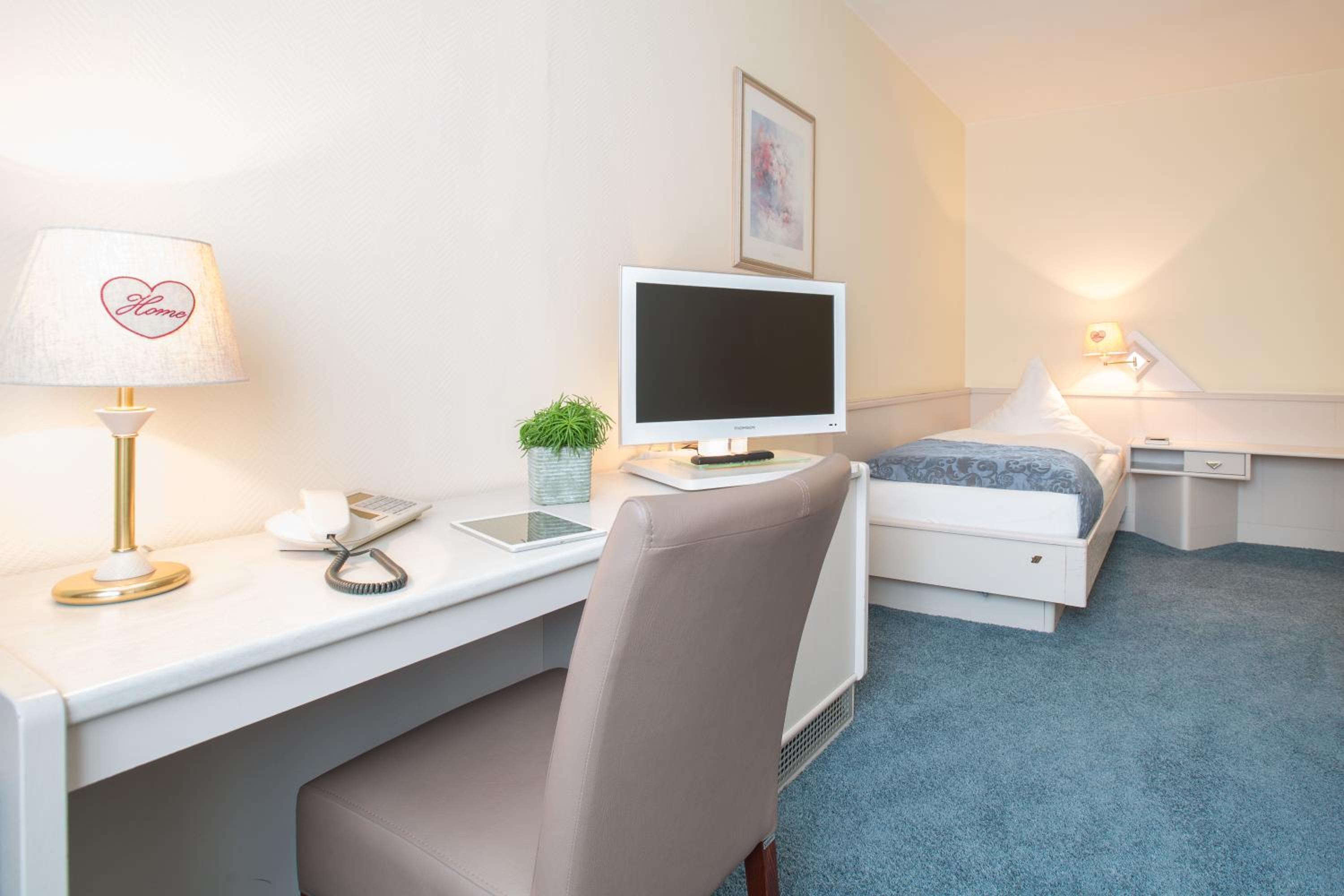 Comfort Single Room