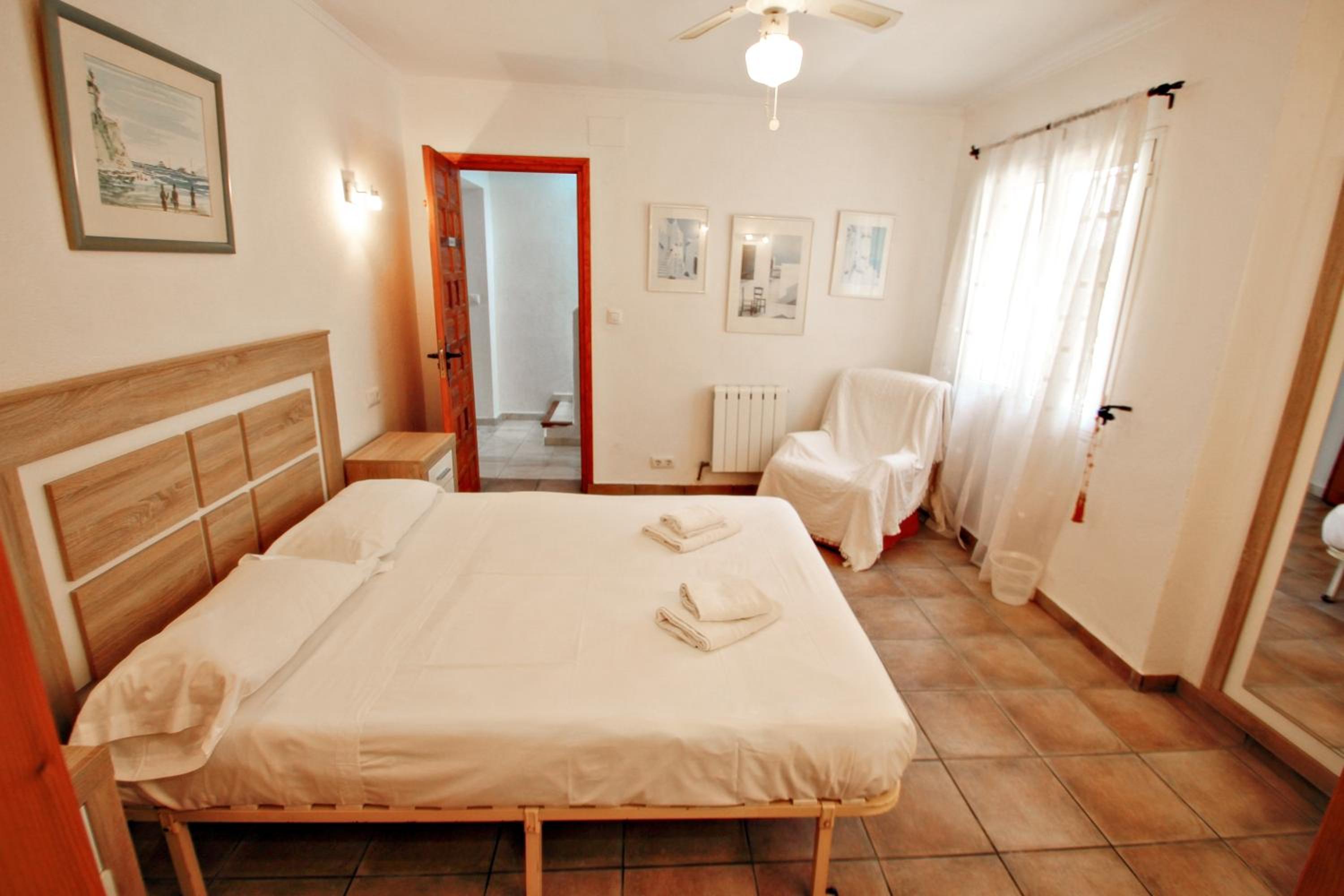 Casa de cuatro habitaciones