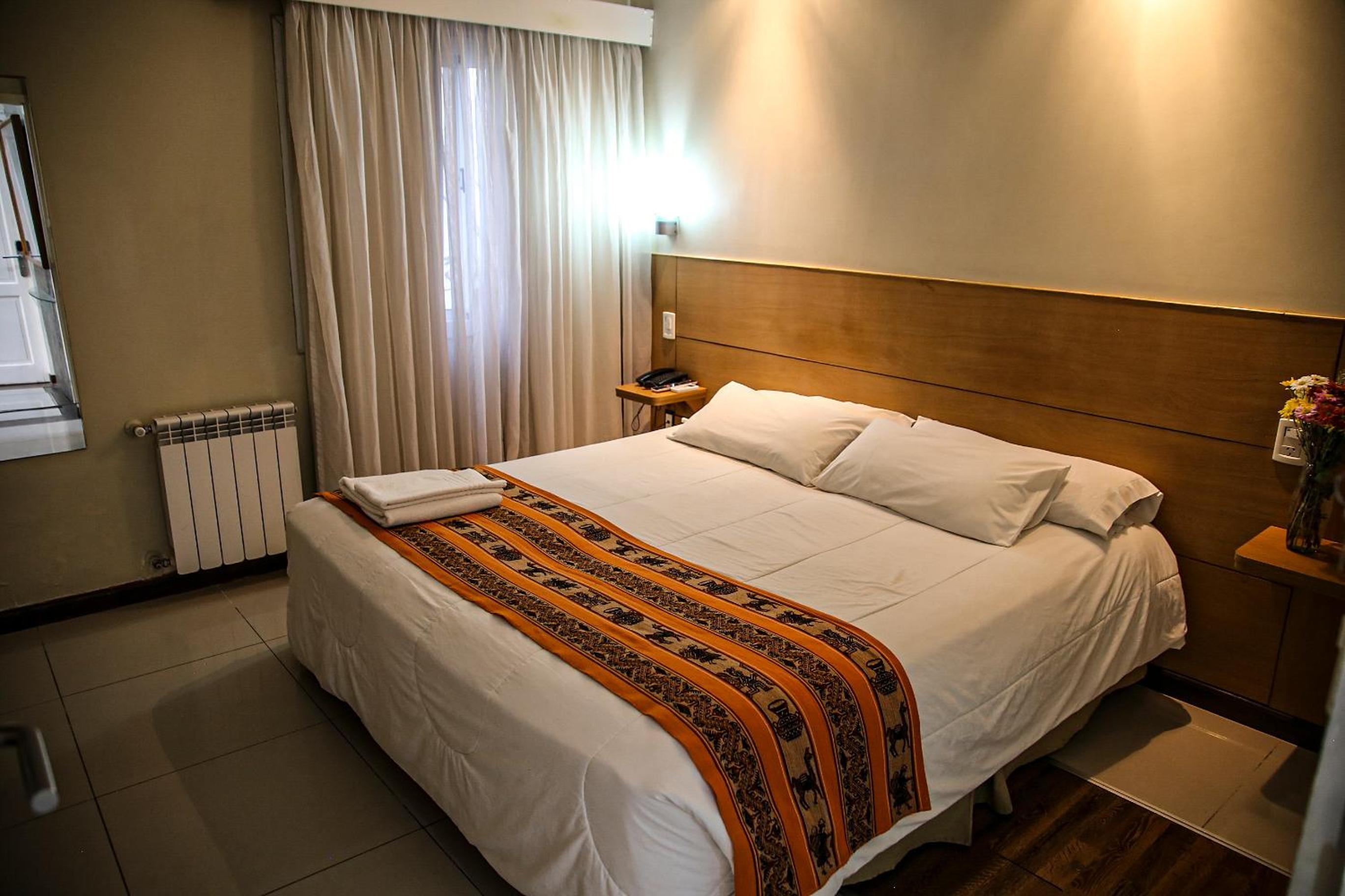 Double or Twin Room photo 1