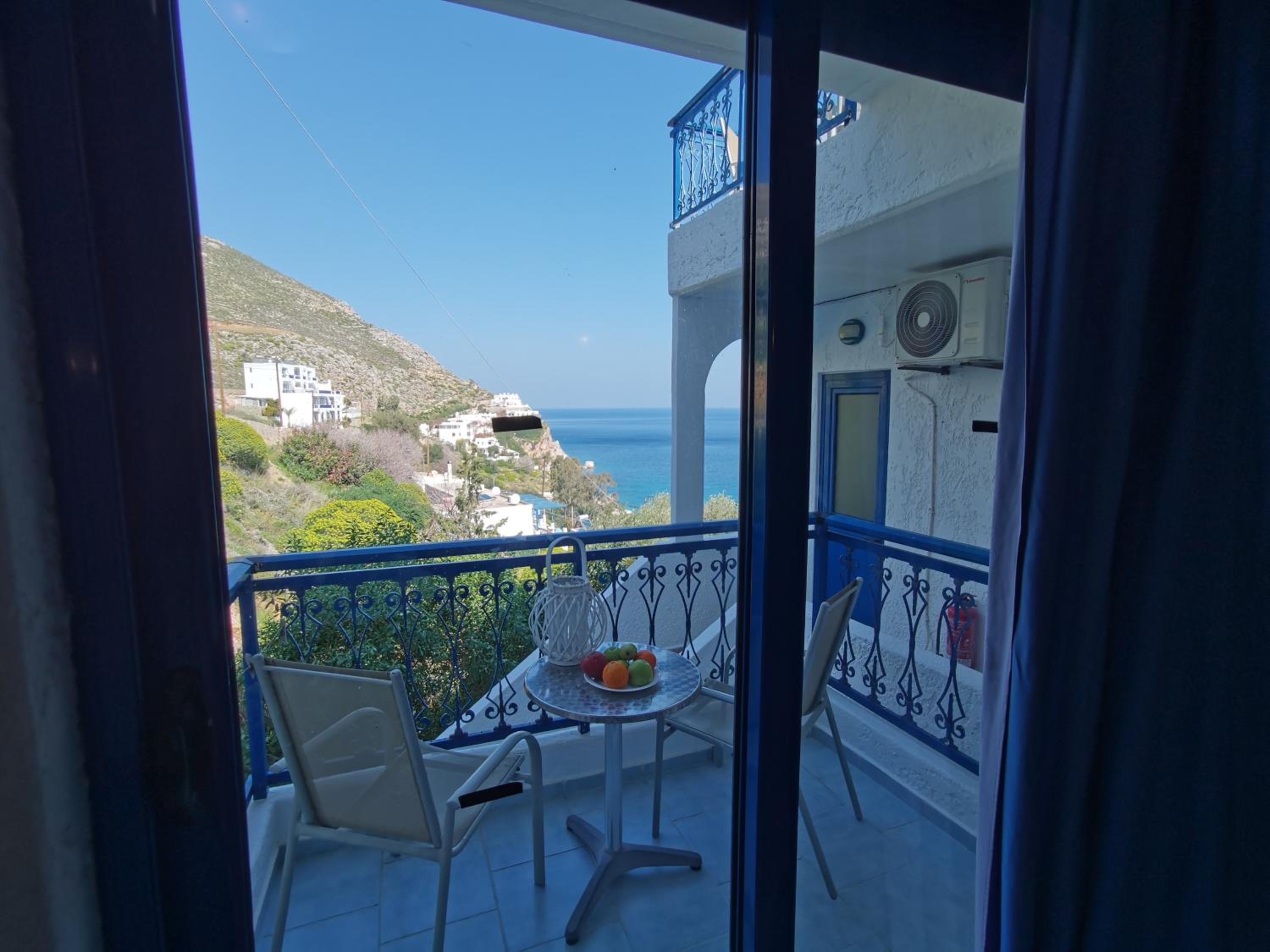 Studio with Side Sea View photo 2
