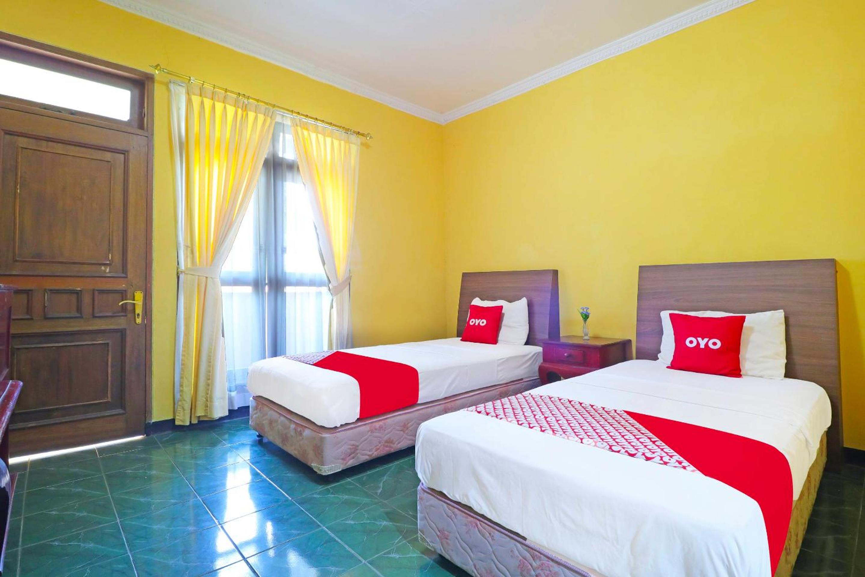 Superior Twin Room photo 3