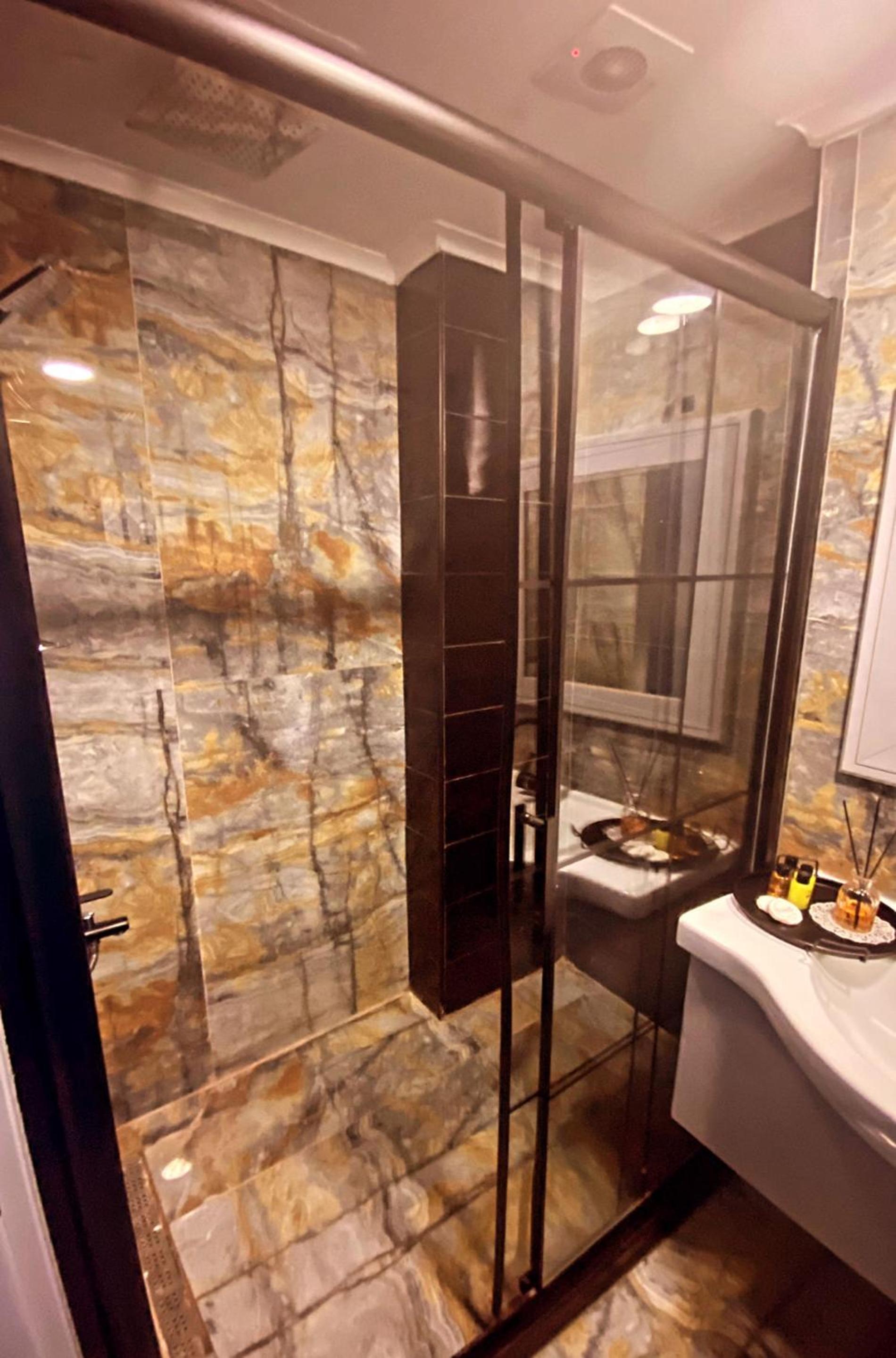 Superior Double or Twin Room photo 2