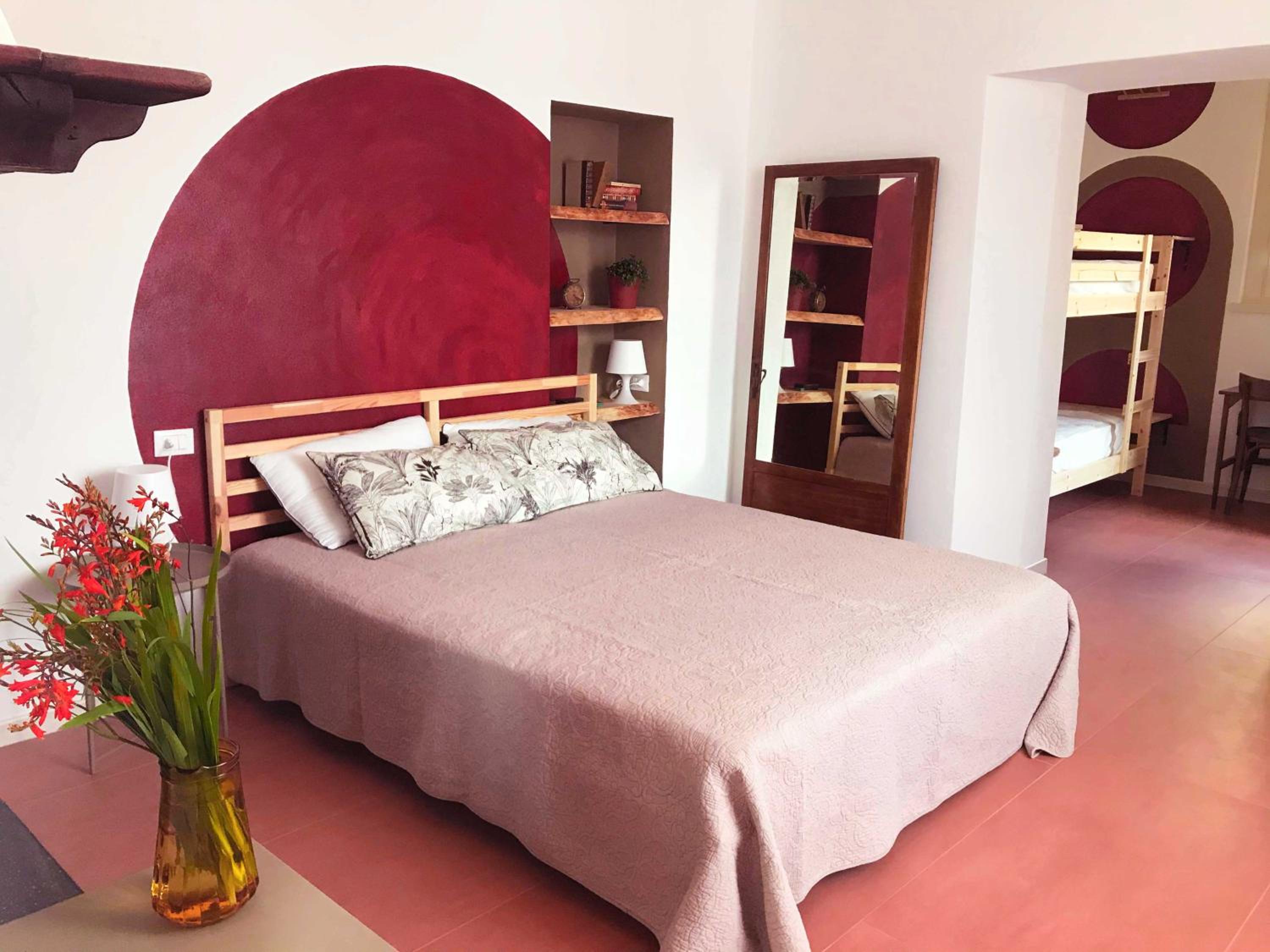 Quadruple Room with Private Bathroom photo 1