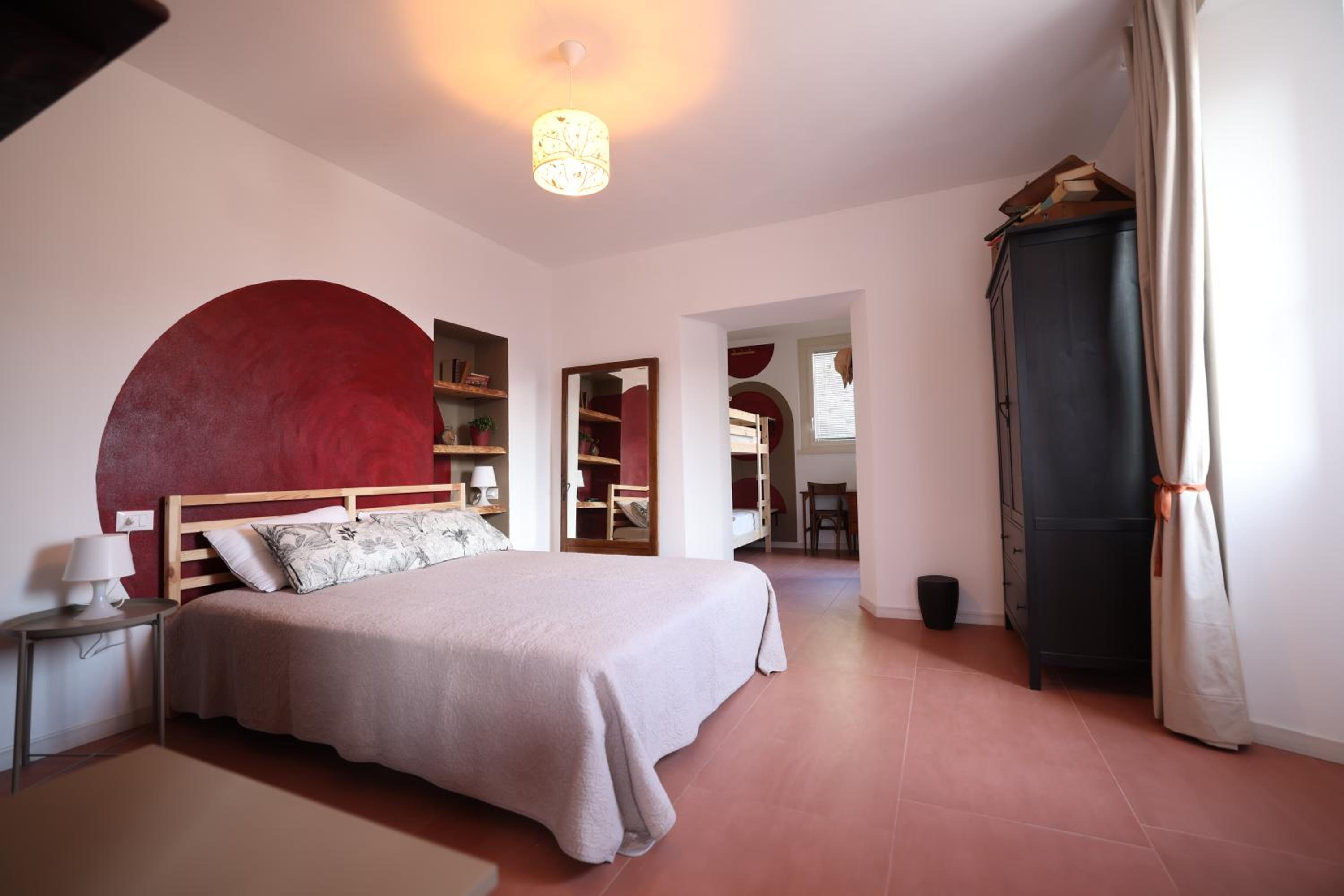 Quadruple Room with Private Bathroom photo 2