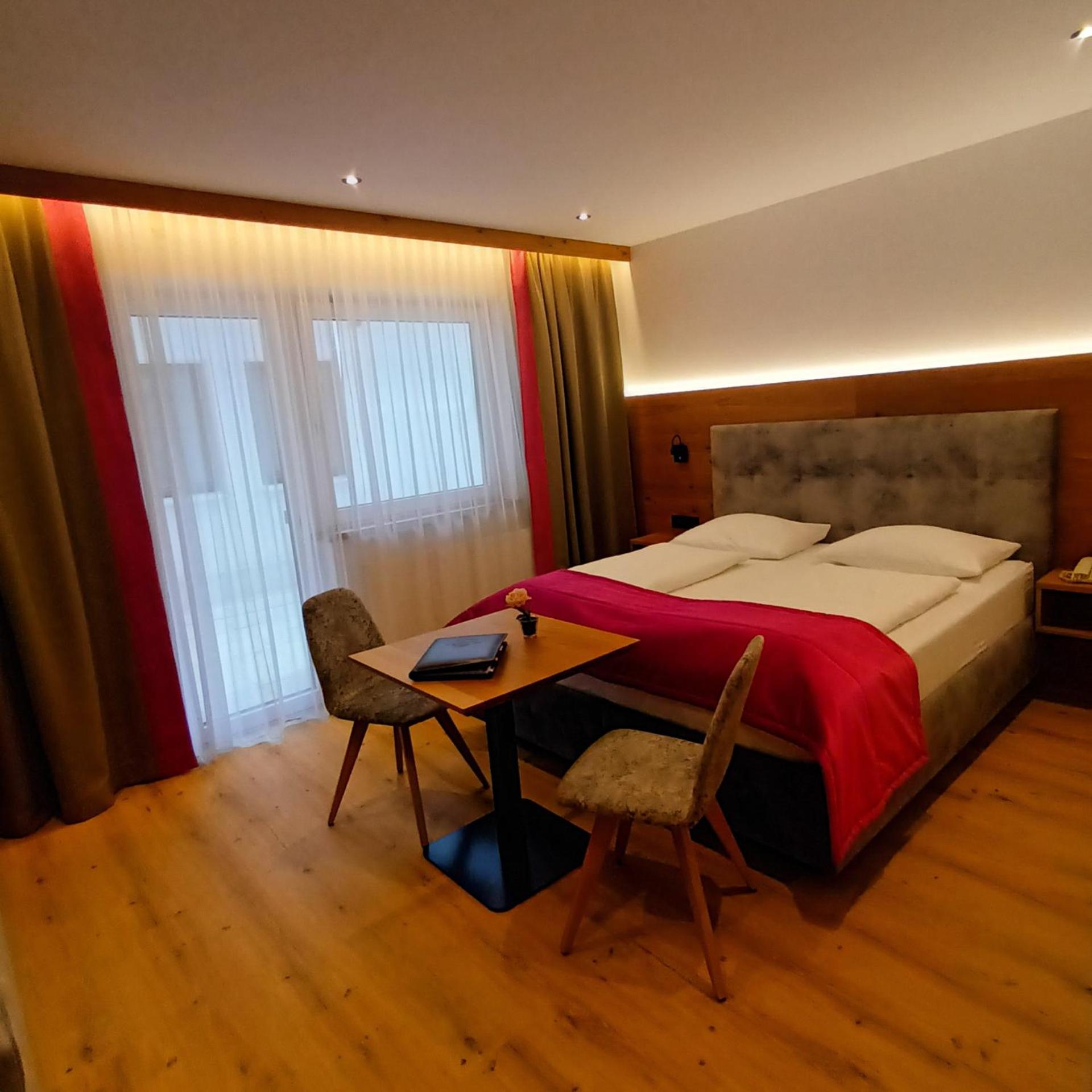 Double Room - Photo 1
