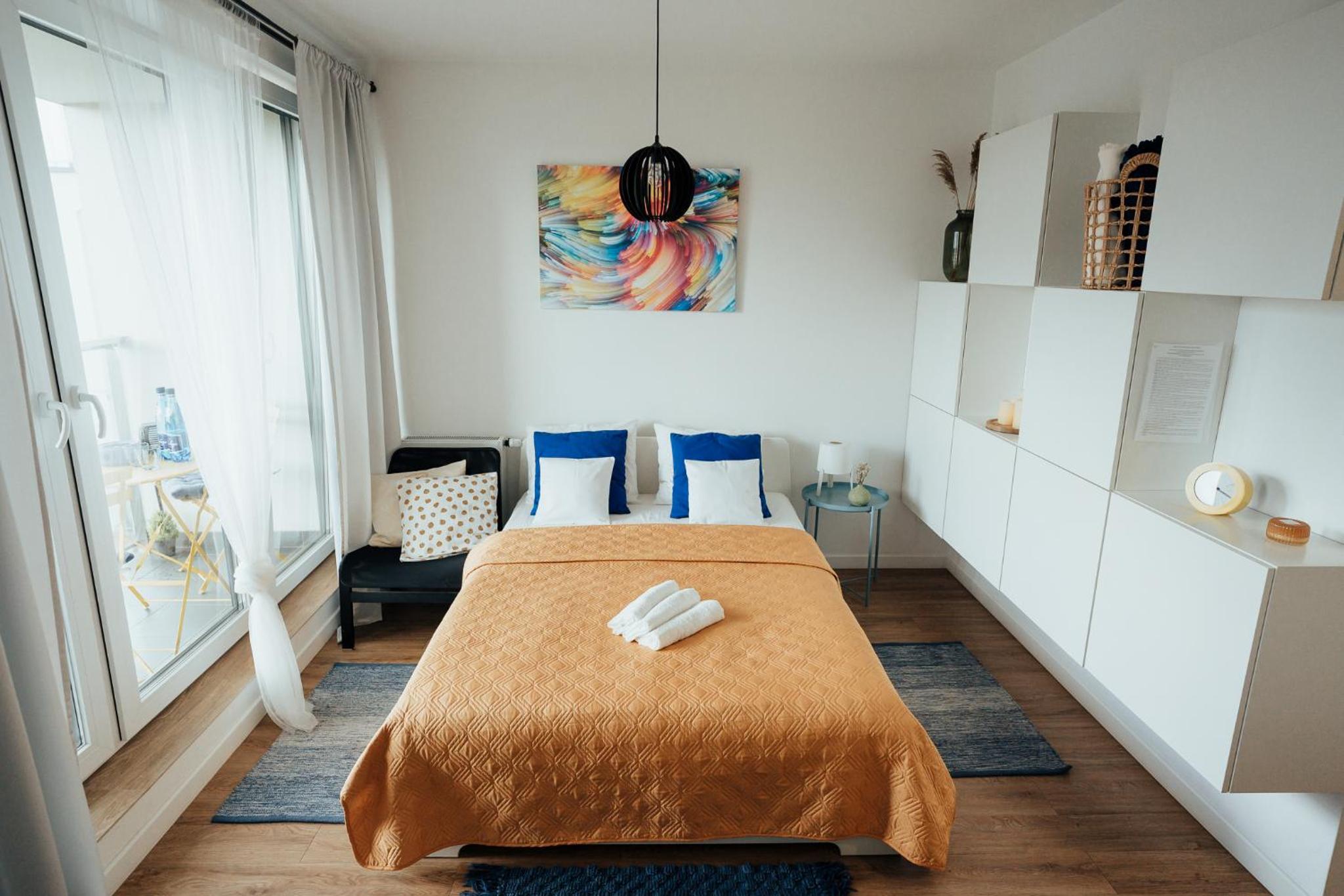 One-Bedroom Apartment - Photo 25