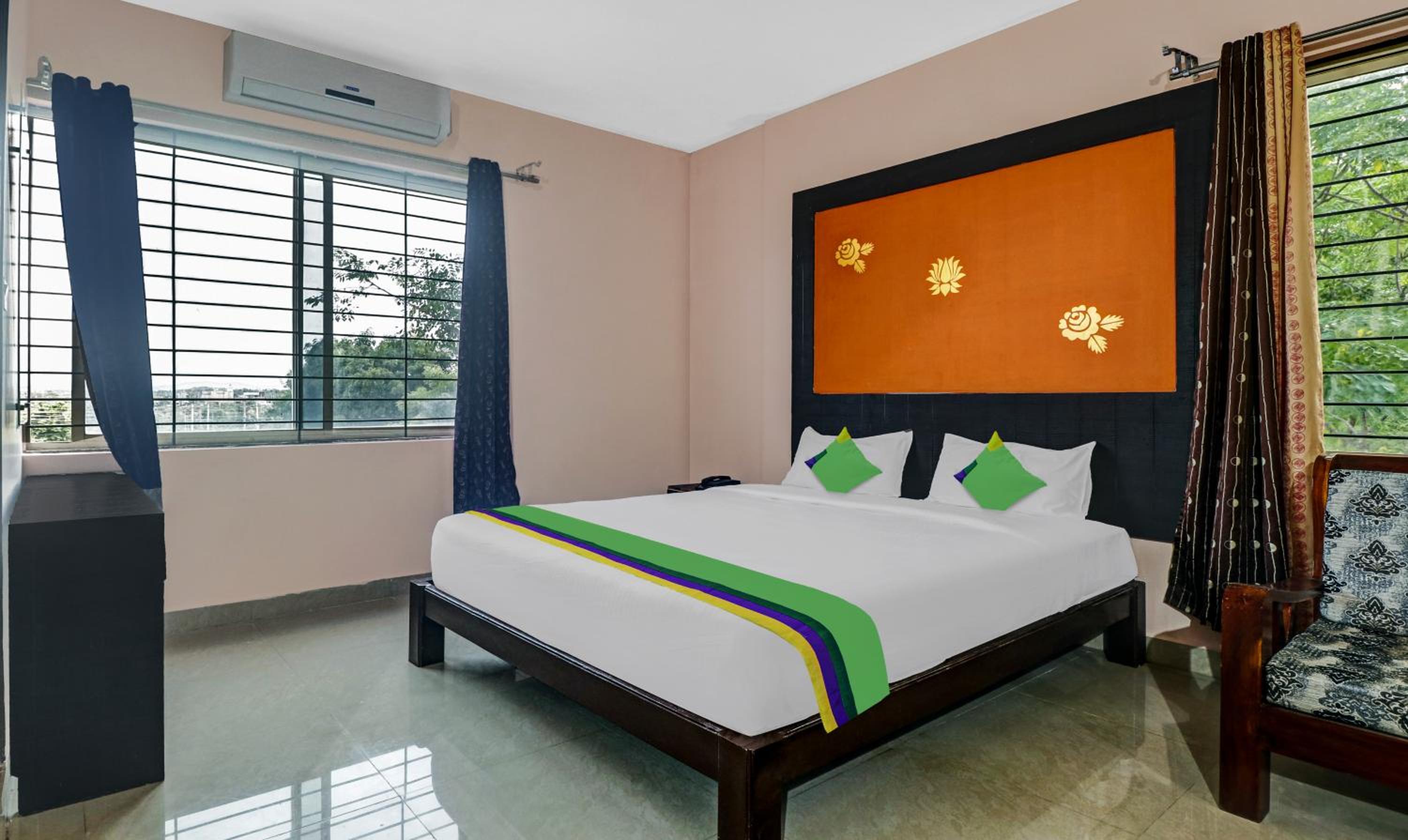 Standard King Room