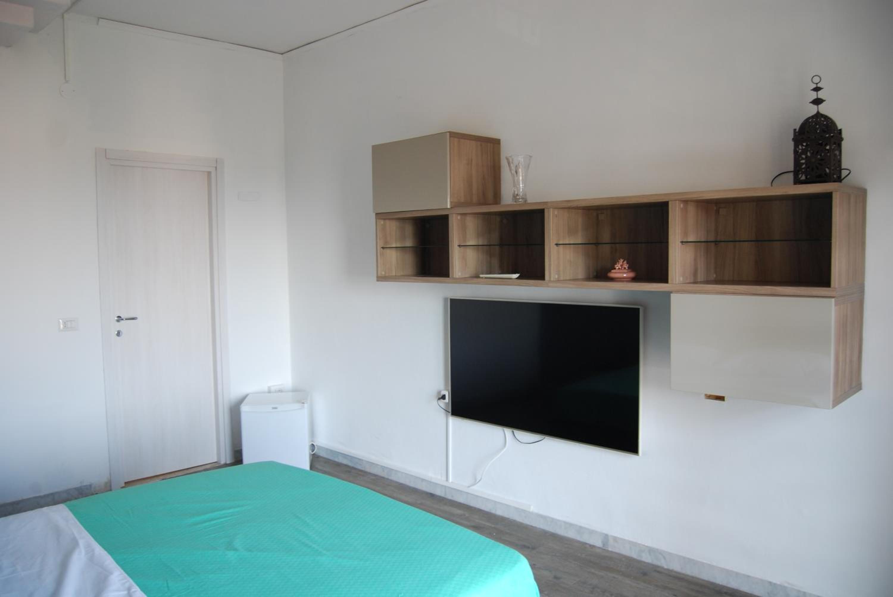 Large Double Room