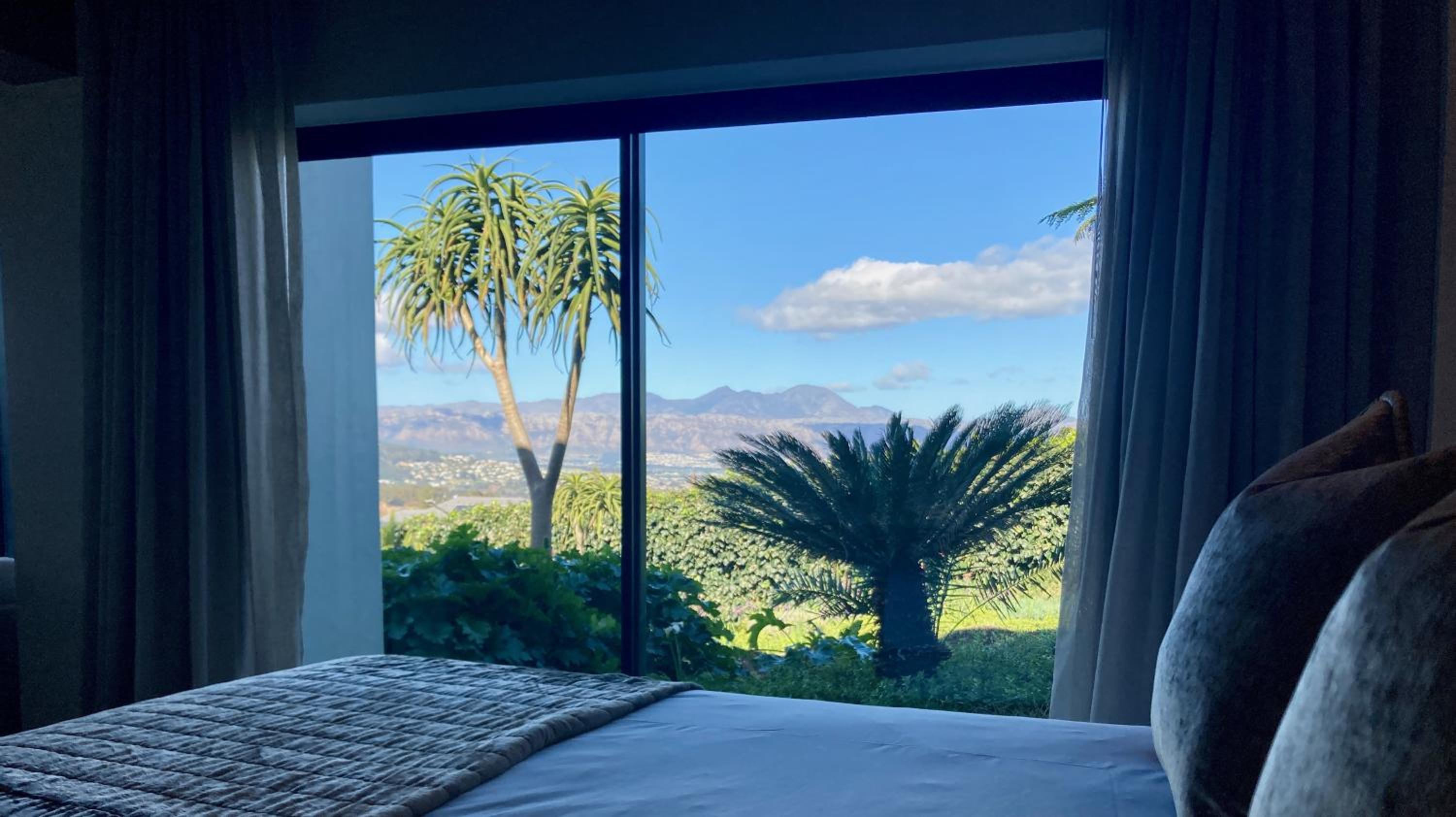 Suite with Bay View photo 2