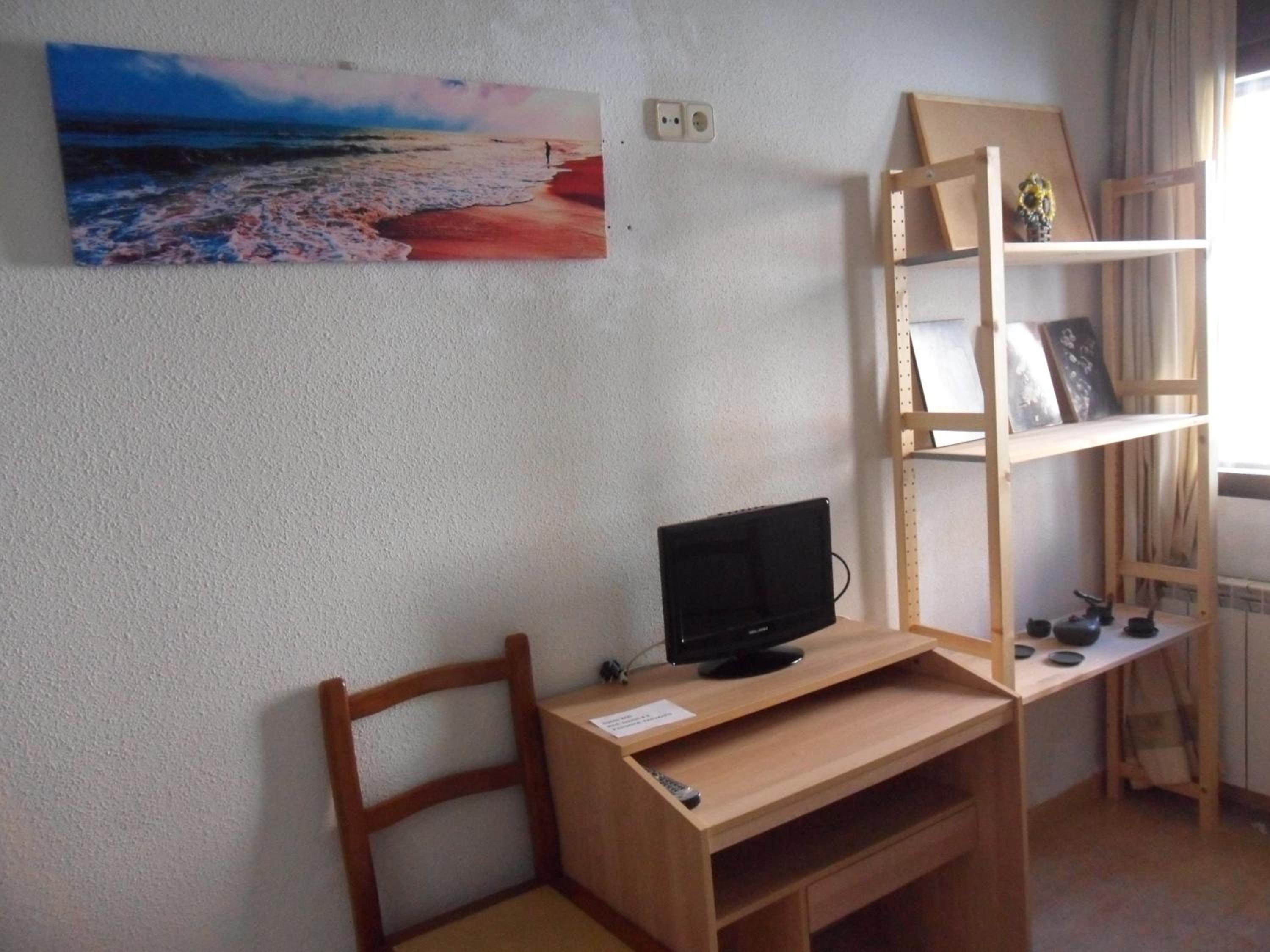 Single Room photo 3