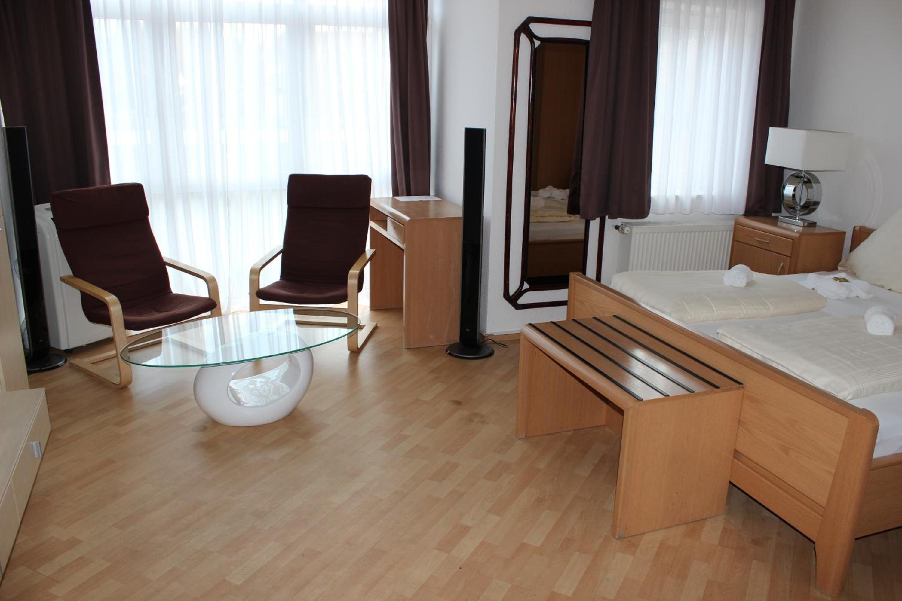 Family Room - Photo 1
