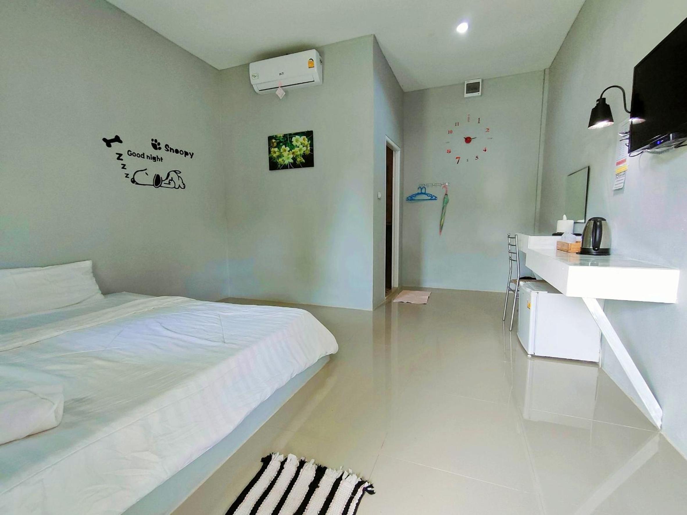 Double Room with Garden View - Photo 1