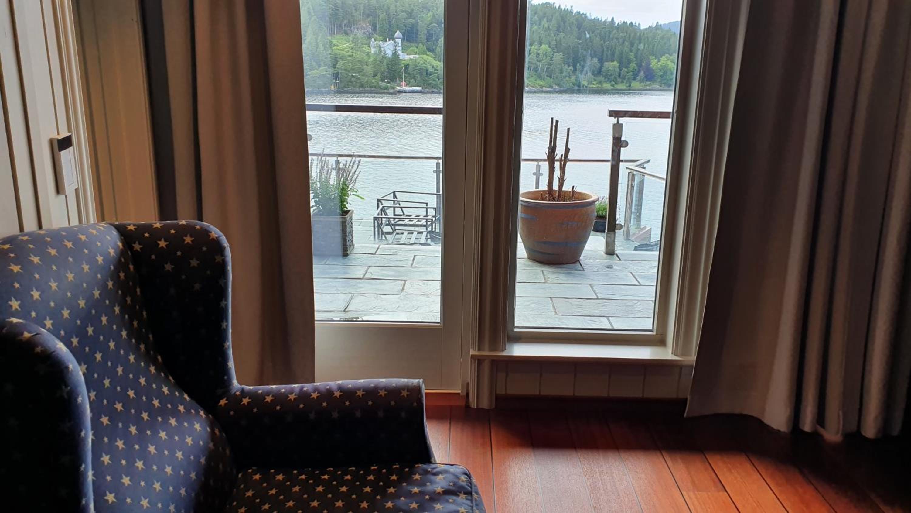 King Room with Sea View - Photo 5