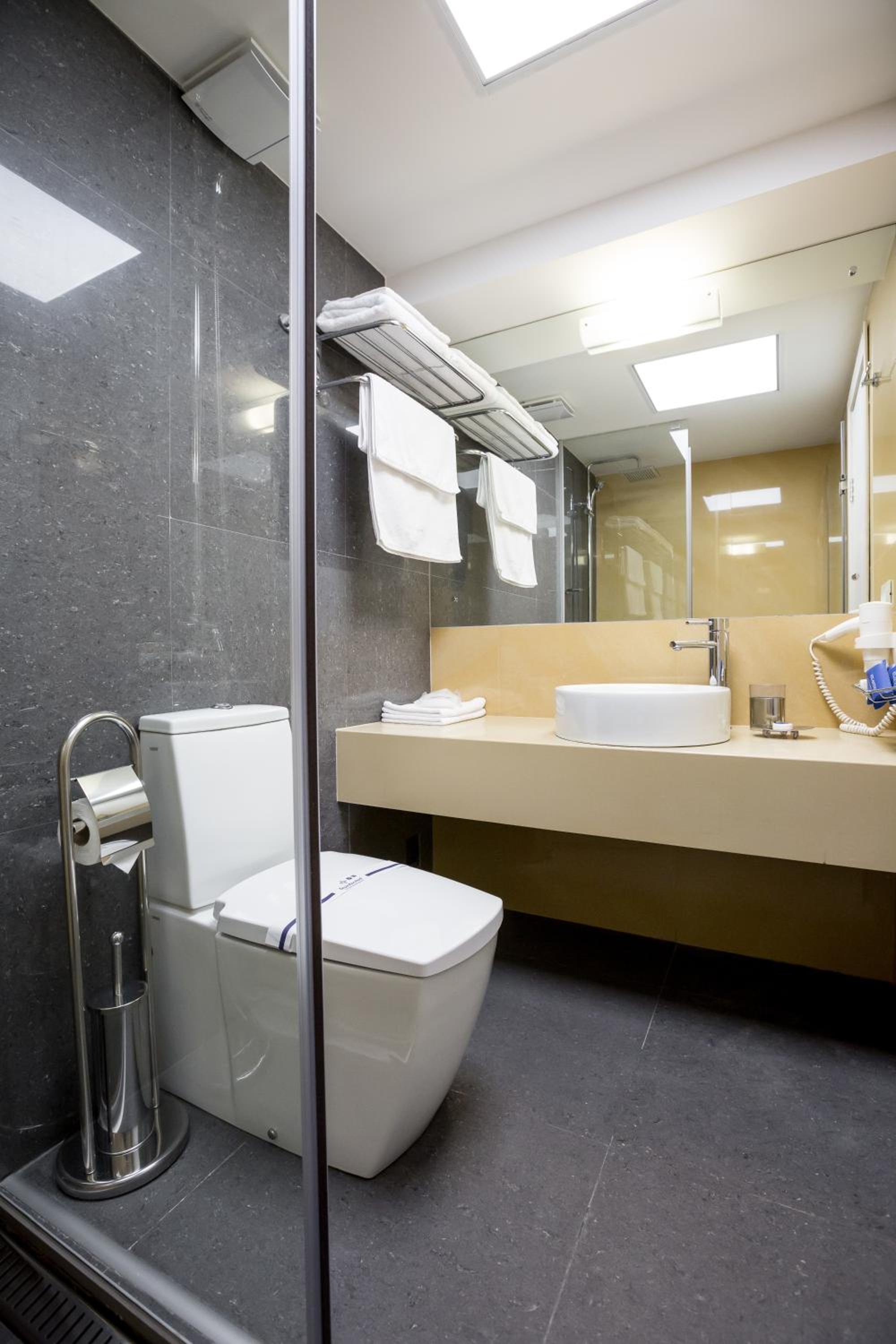 Junior Suite with Terrace photo 2