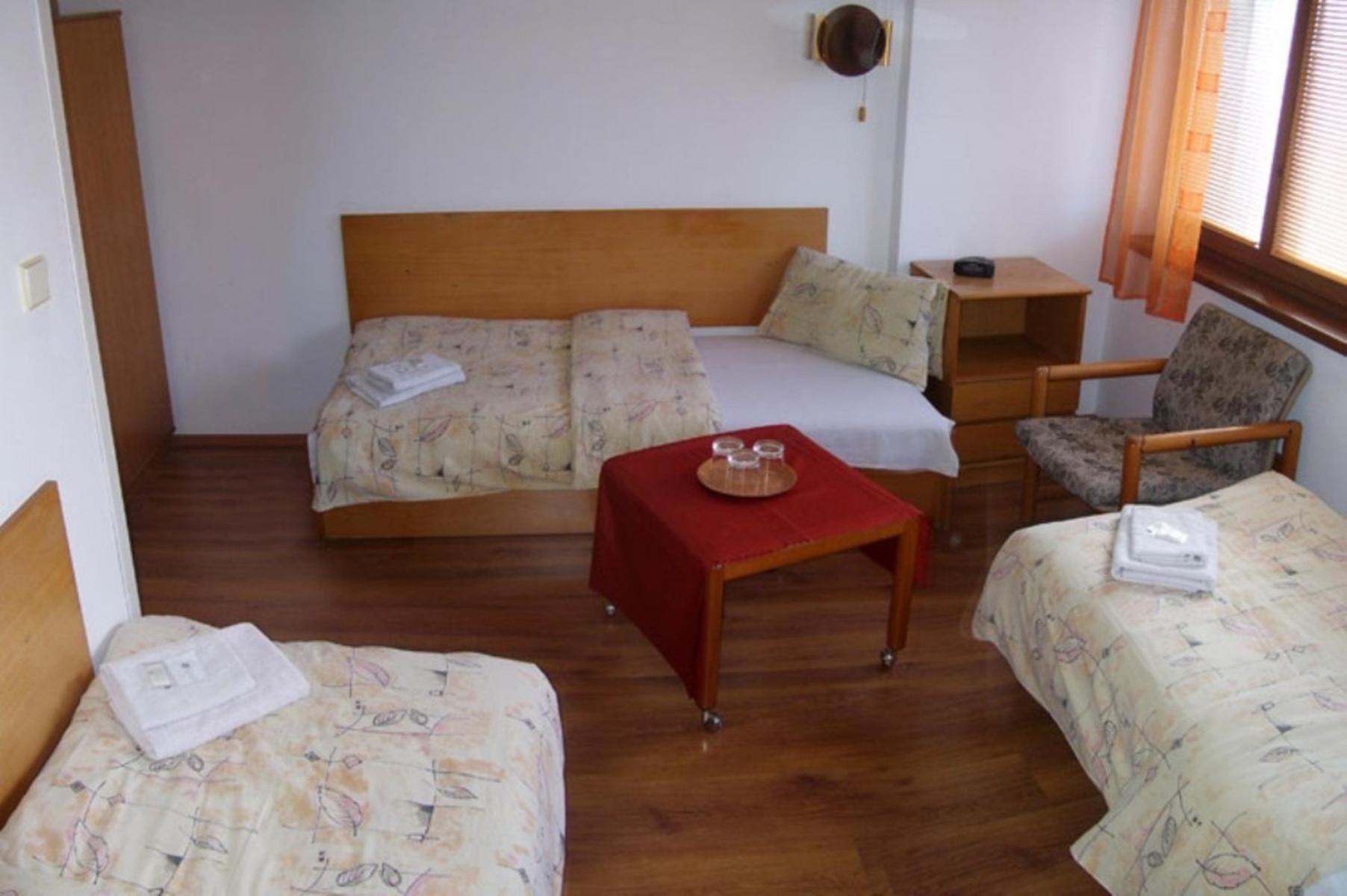 Budget Triple Room